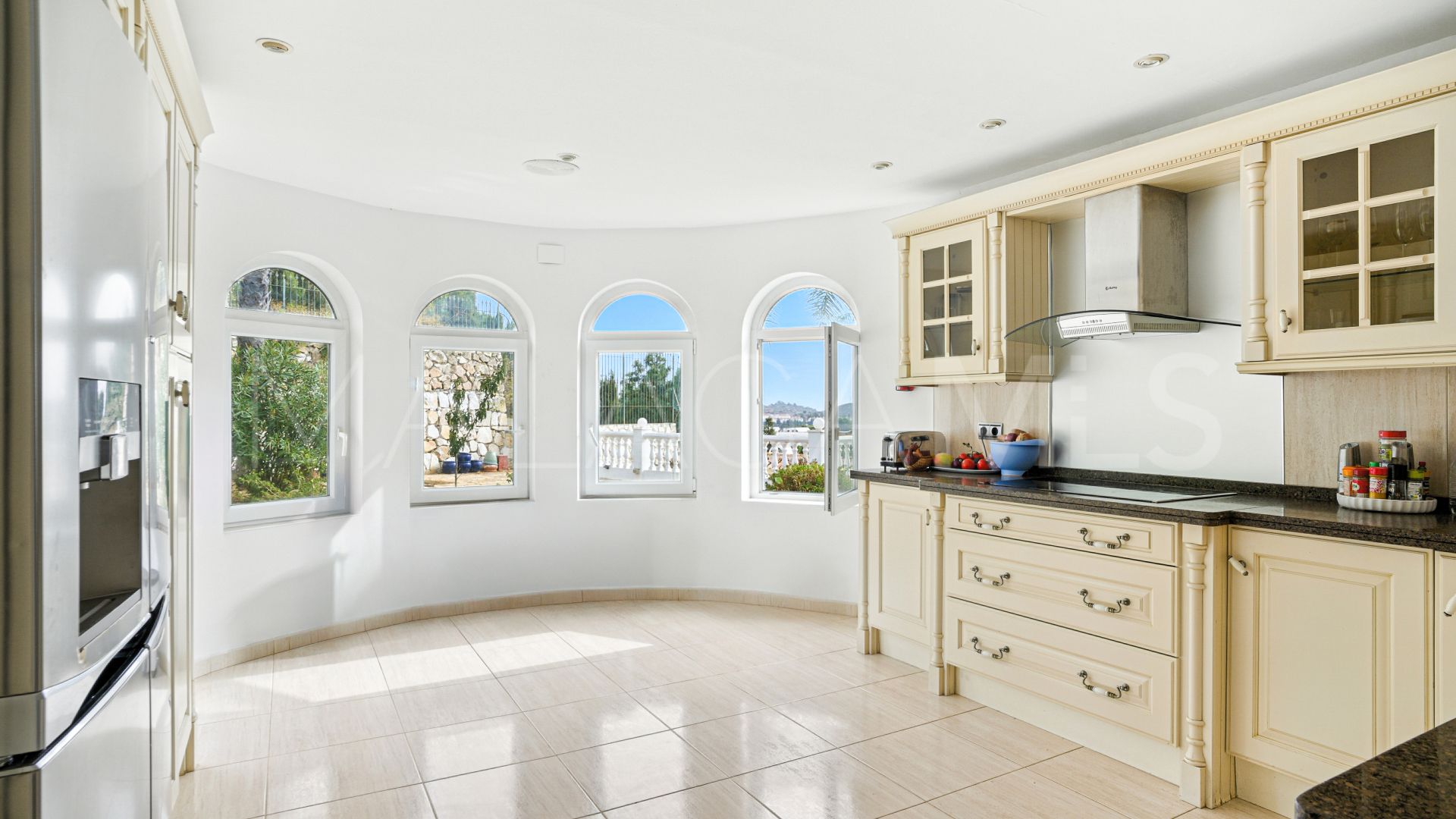 Villa with 5 bedrooms for sale in El Chaparral