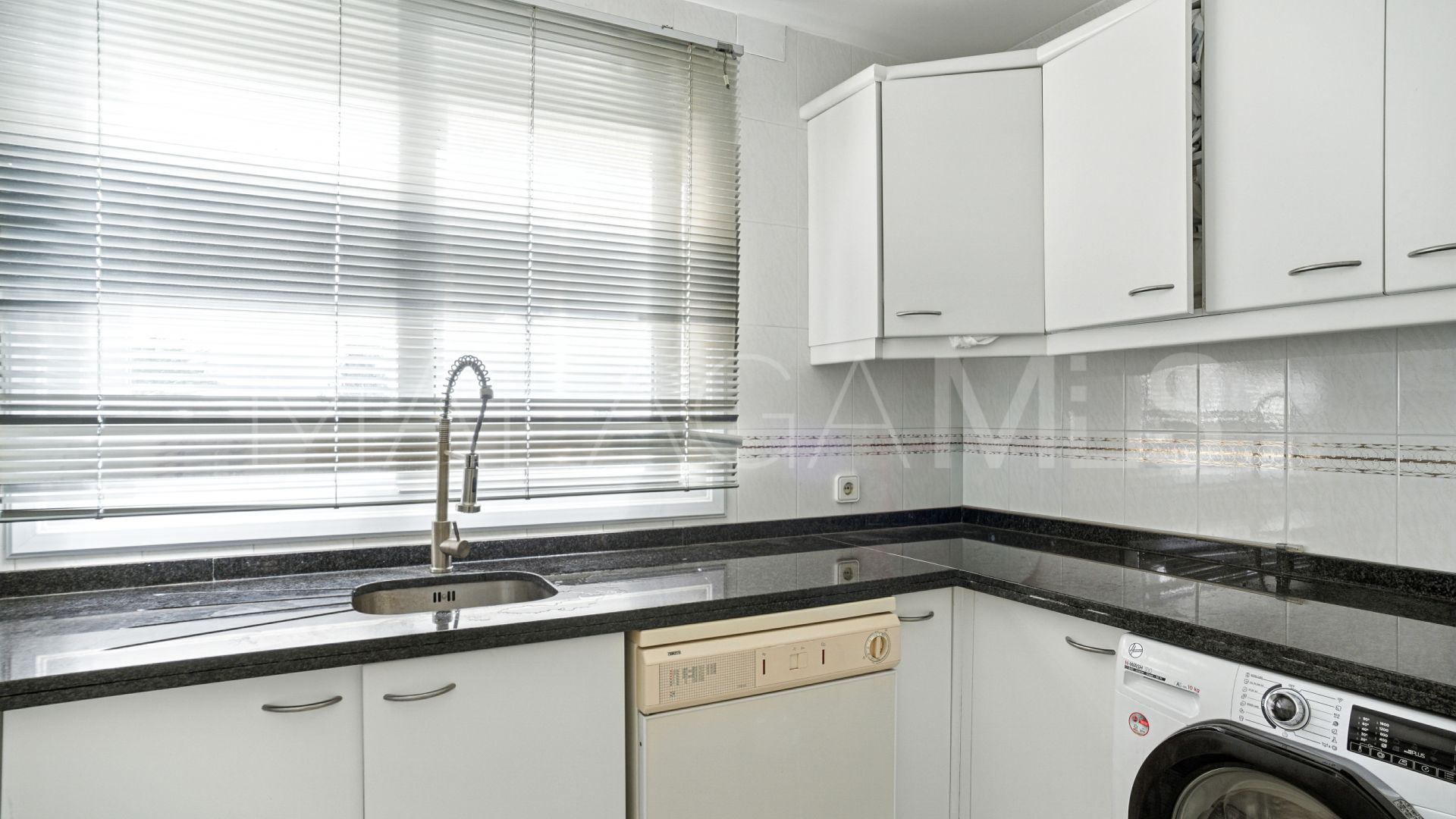 Villa with 5 bedrooms for sale in El Chaparral