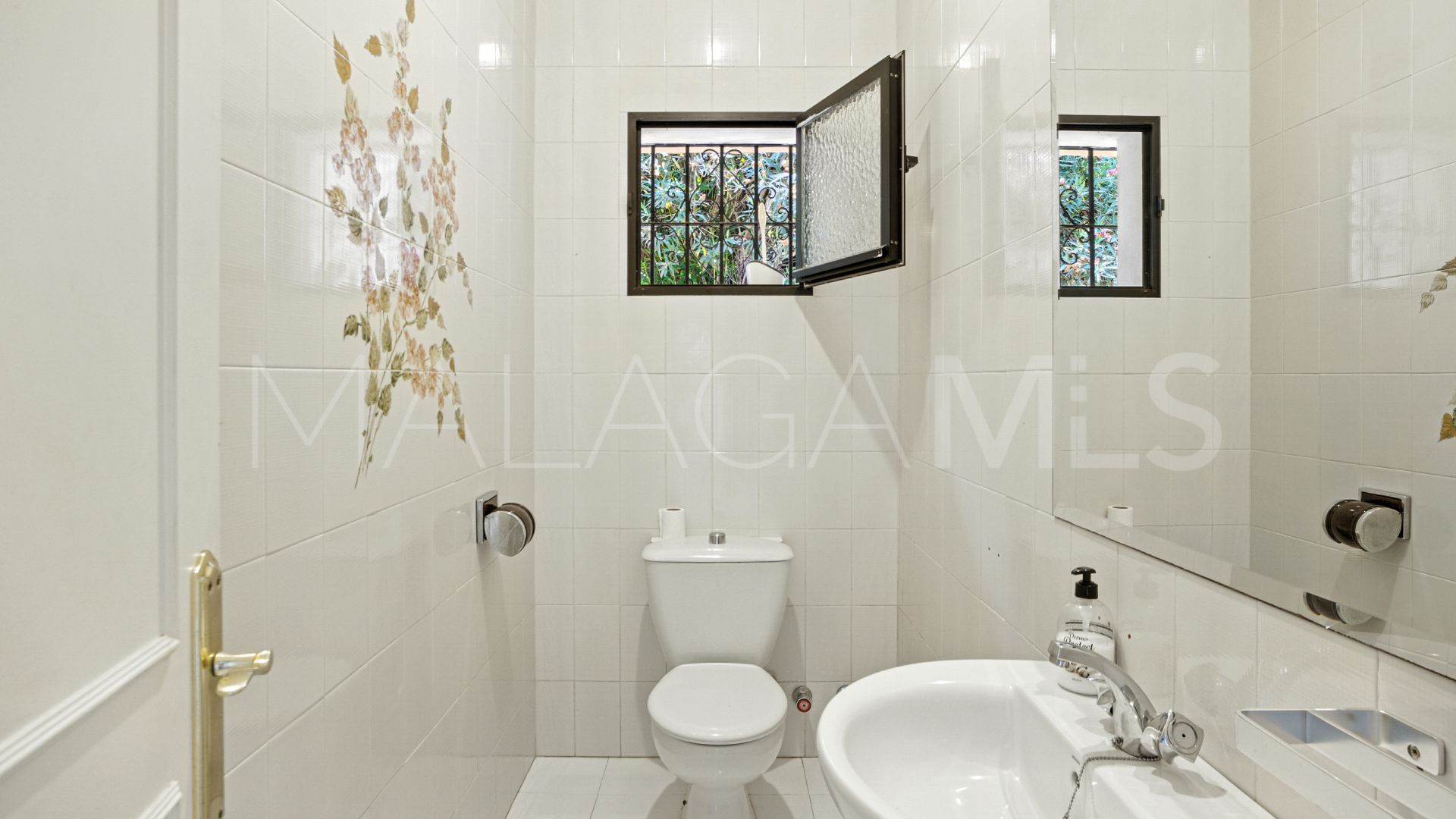 Villa for sale in Hacienda las Chapas