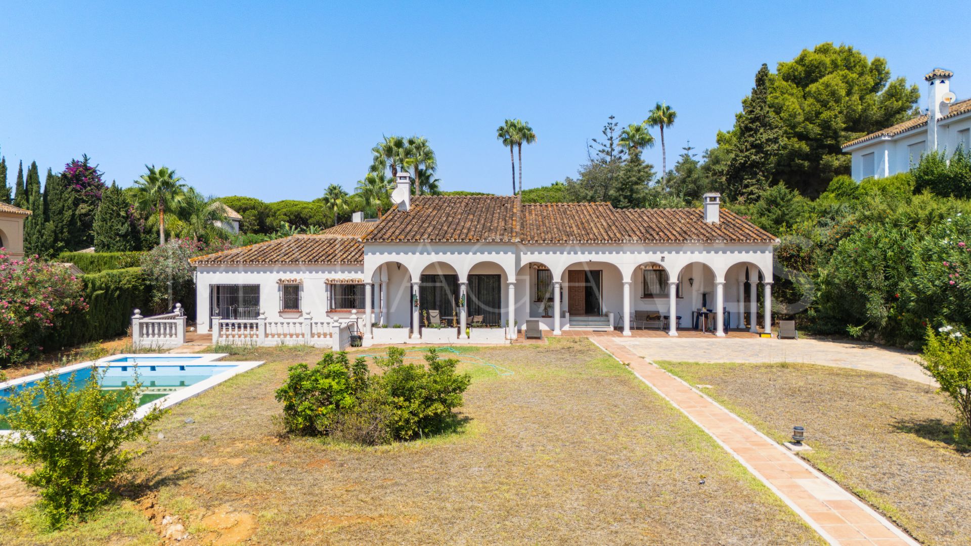 Villa for sale in Hacienda las Chapas