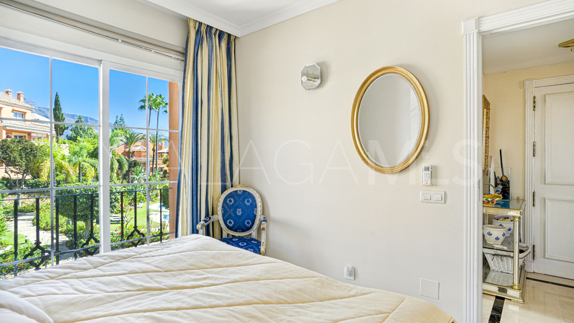 Lägenhet for sale in Andalucia Alta
