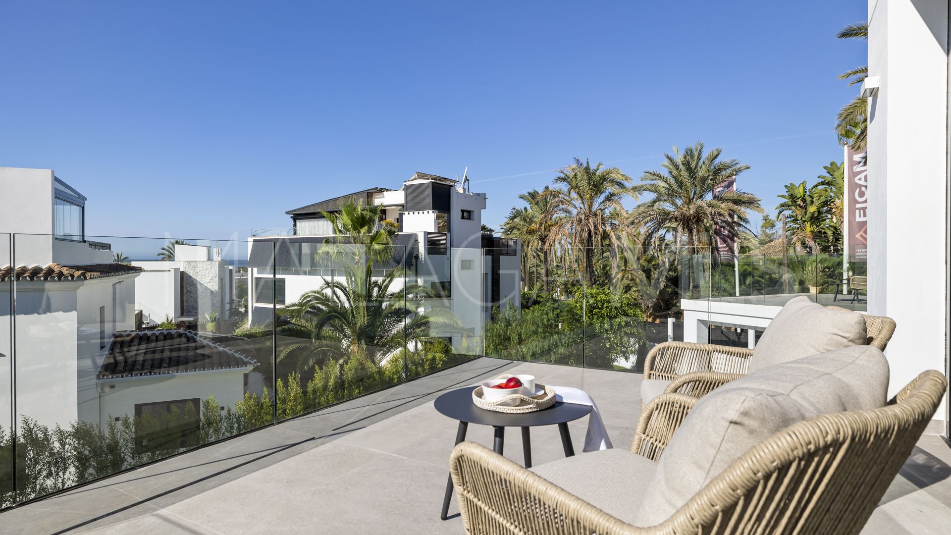 5 bedrooms villa for sale in Marbesa