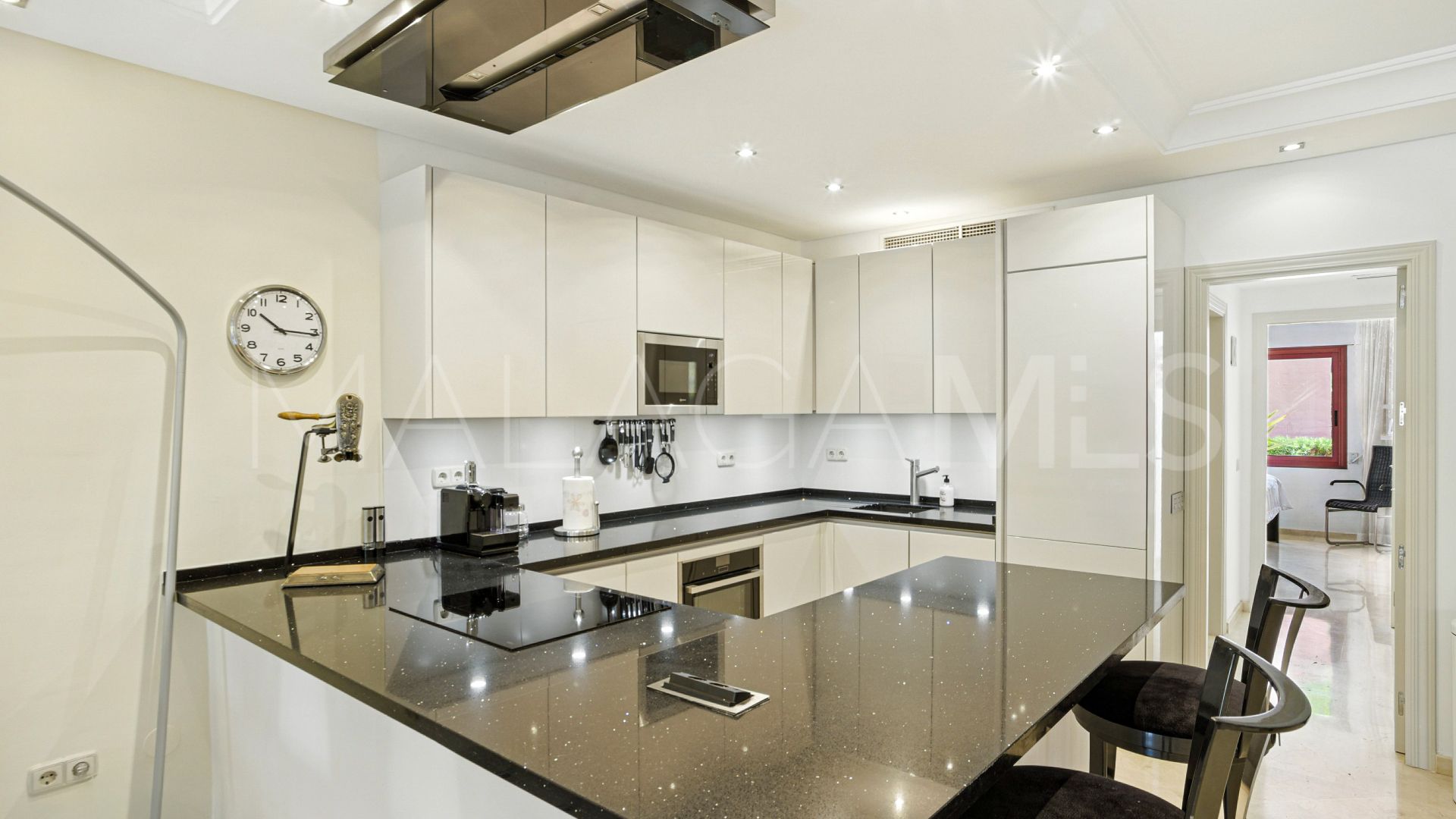 Appartement rez de chaussée for sale in Menara Beach