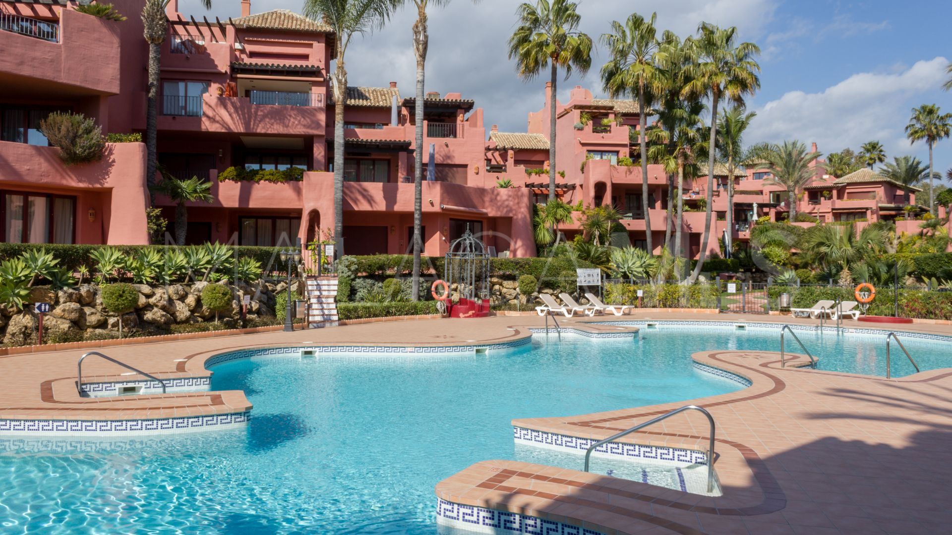 Appartement rez de chaussée for sale in Menara Beach
