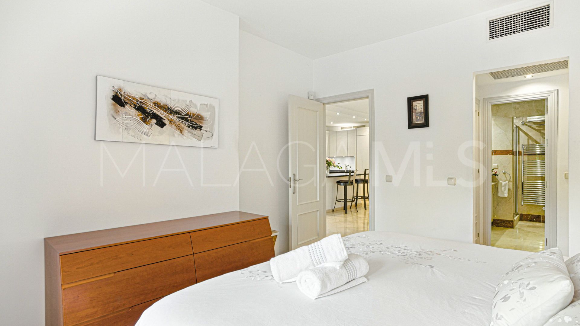 Appartement rez de chaussée for sale in Menara Beach