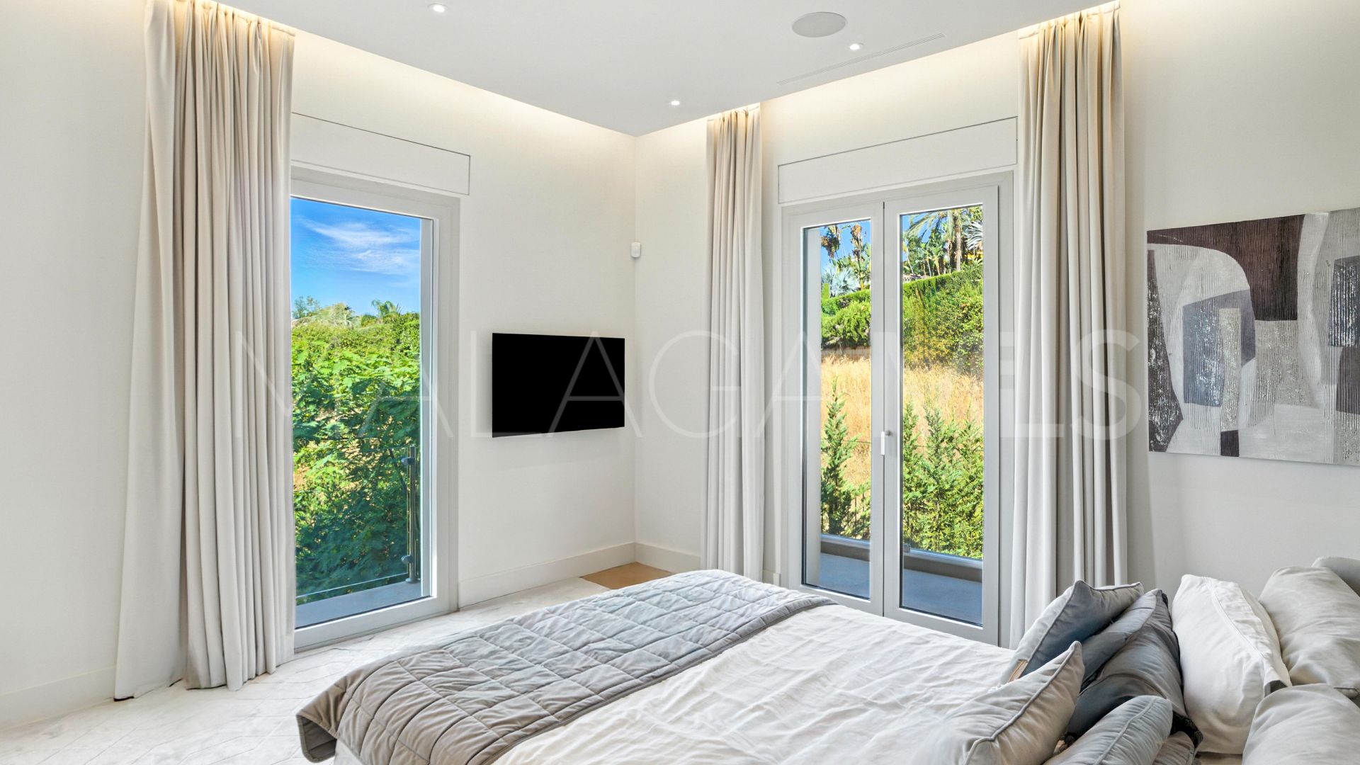 Villa for sale in Sierra Blanca