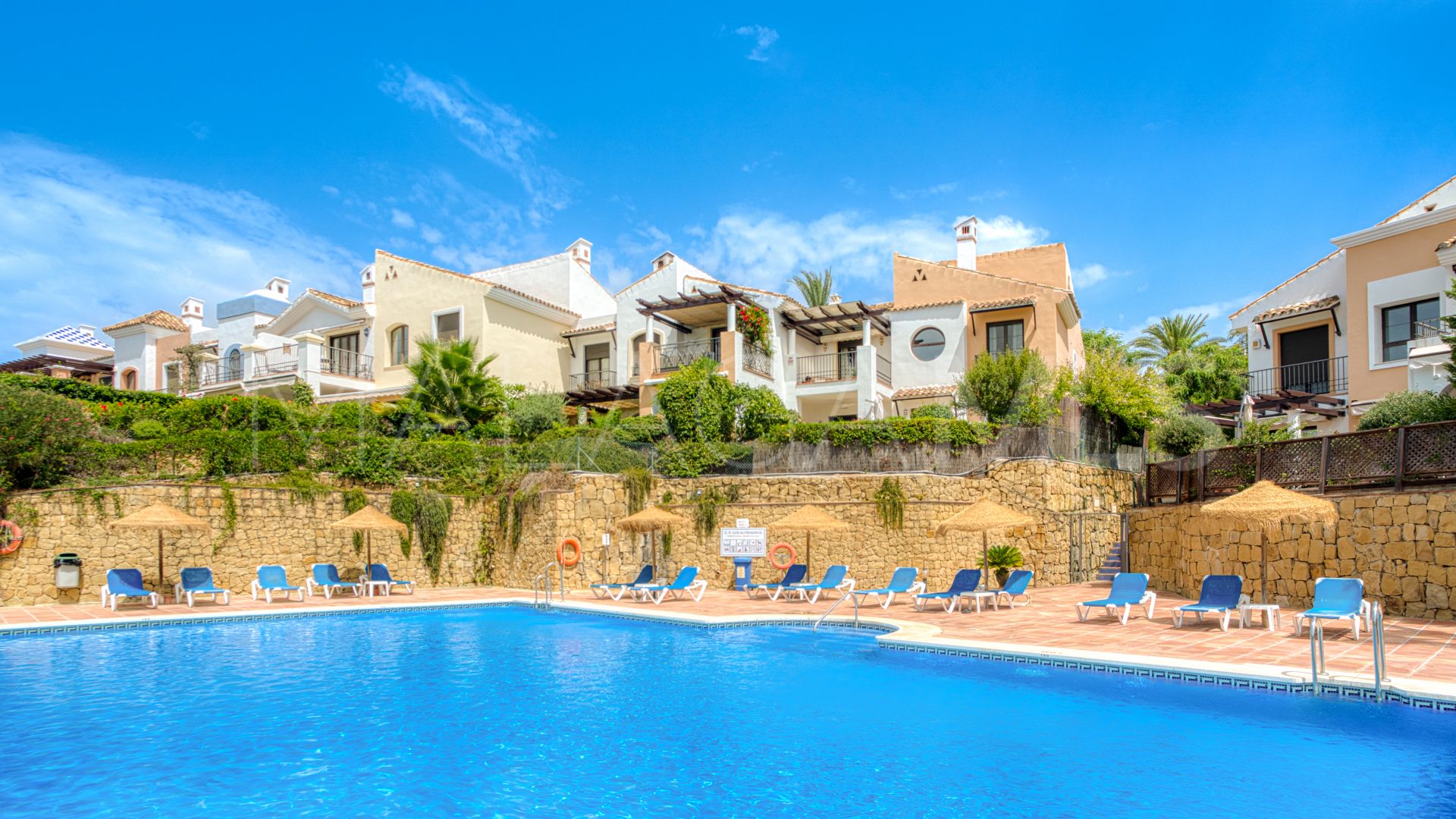 Reihenhaus for sale in Los Arqueros
