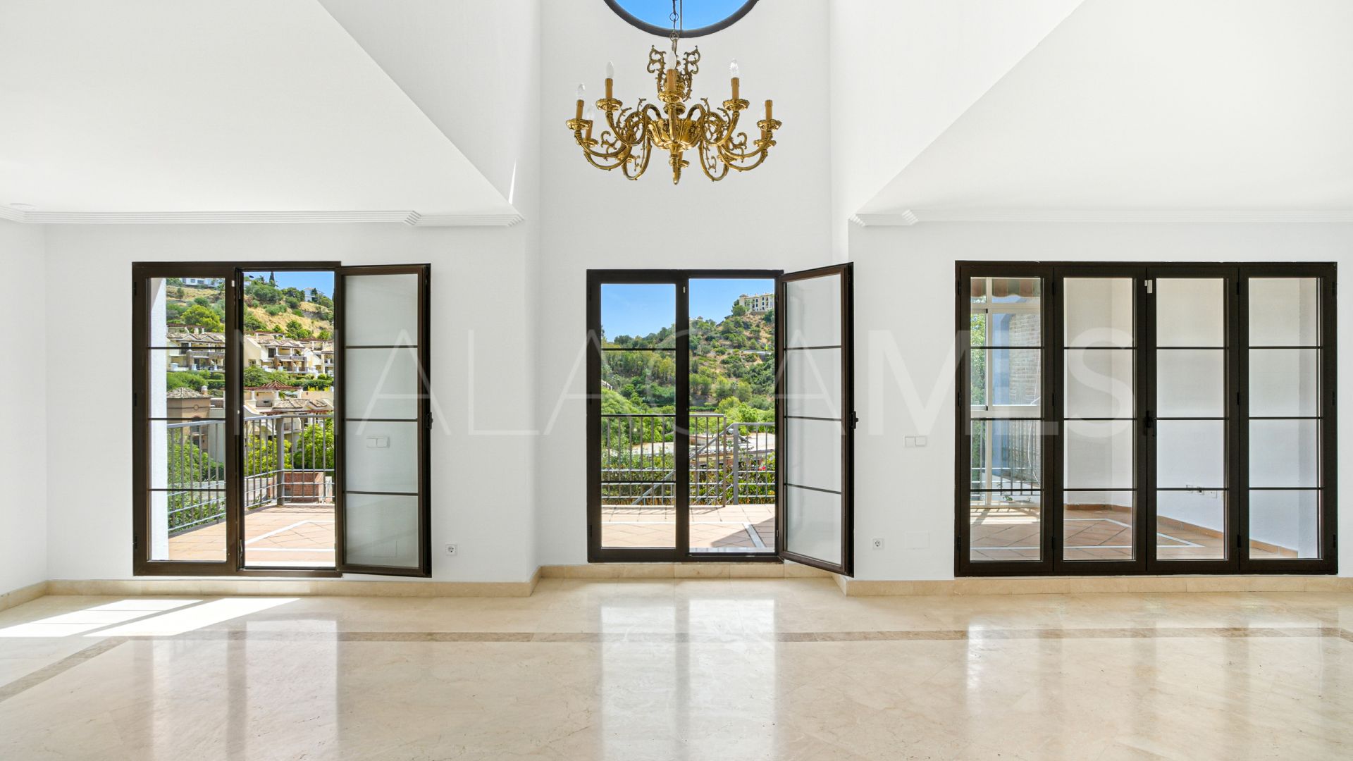 Reihenhaus for sale in Los Arqueros