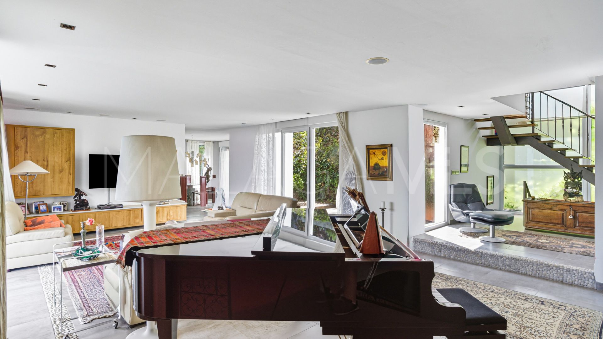 Villa for sale in Los Arqueros