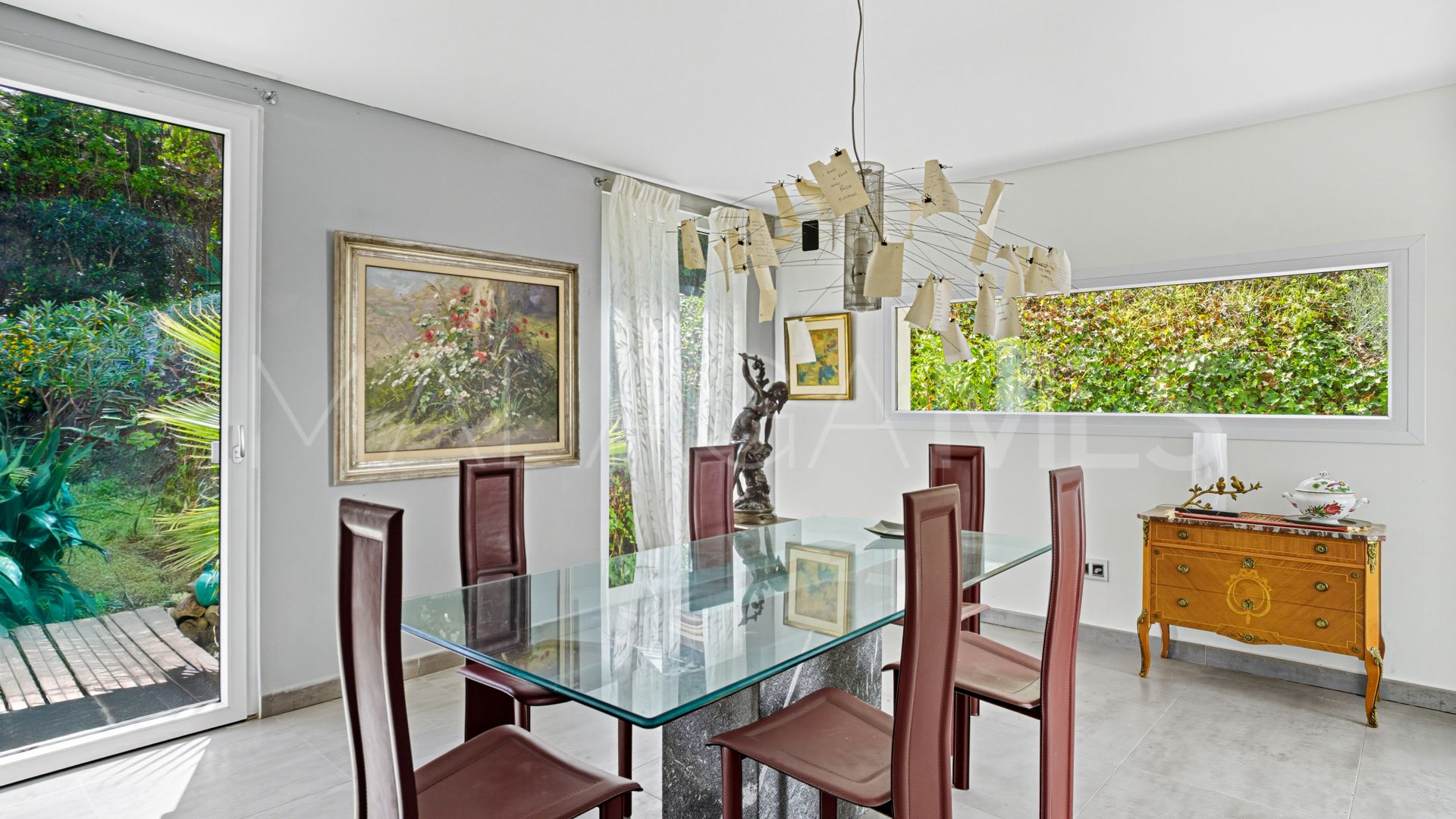 Villa for sale in Los Arqueros