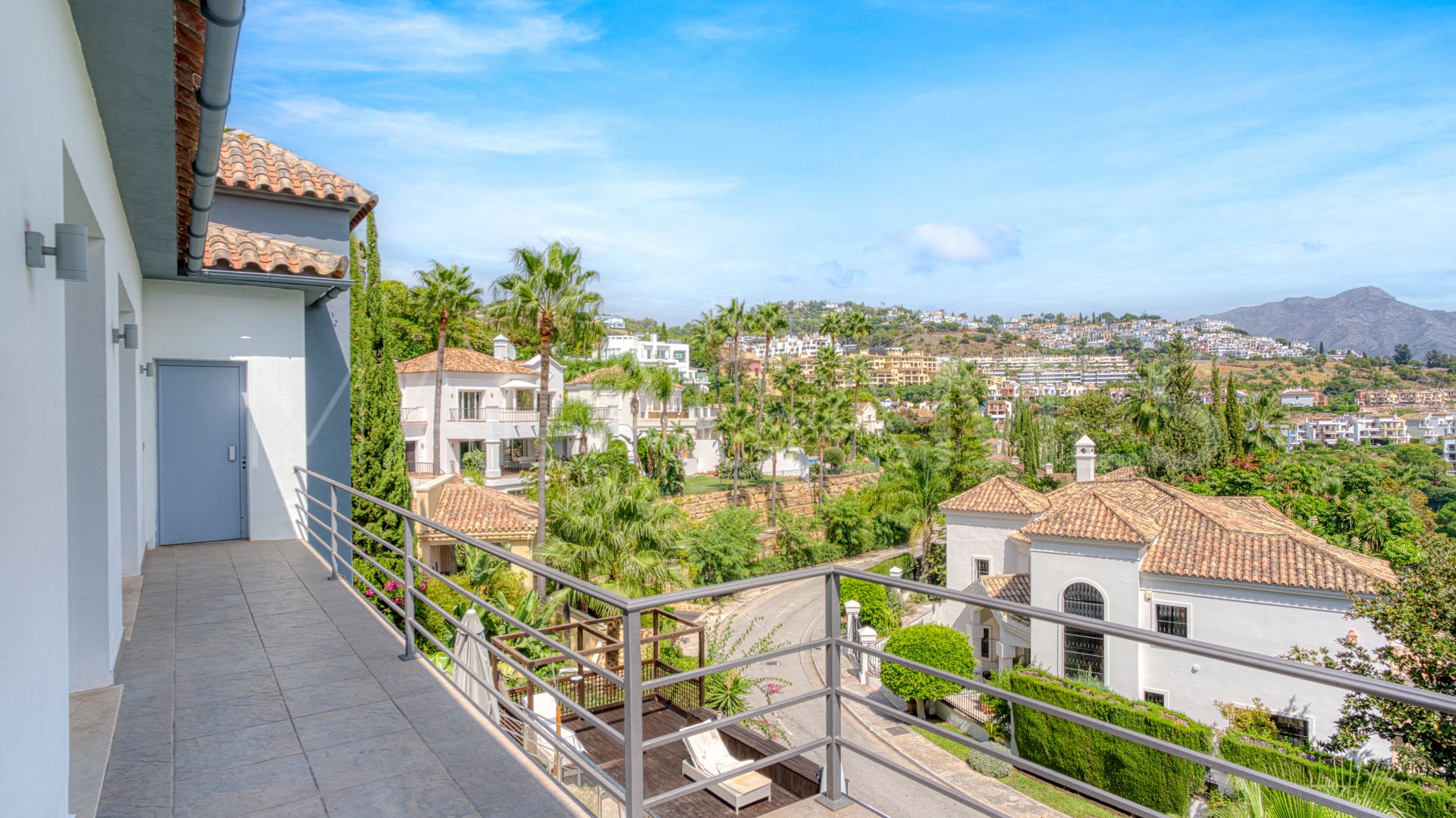 Villa for sale in Los Arqueros