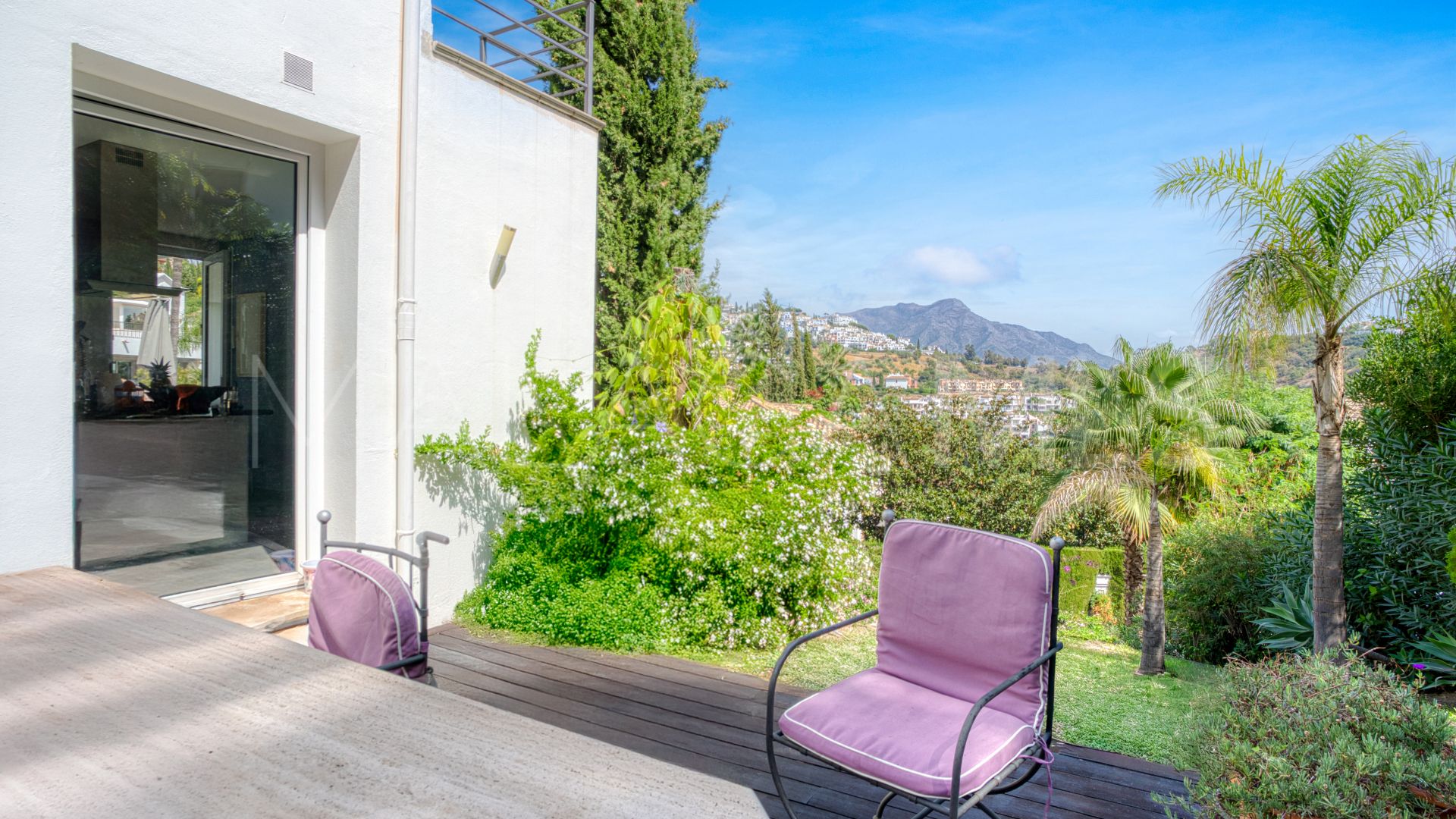 Villa for sale in Los Arqueros