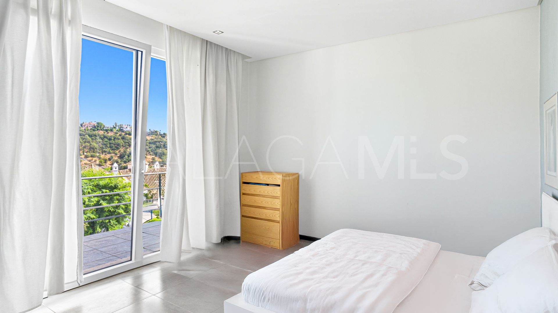 Villa for sale in Los Arqueros