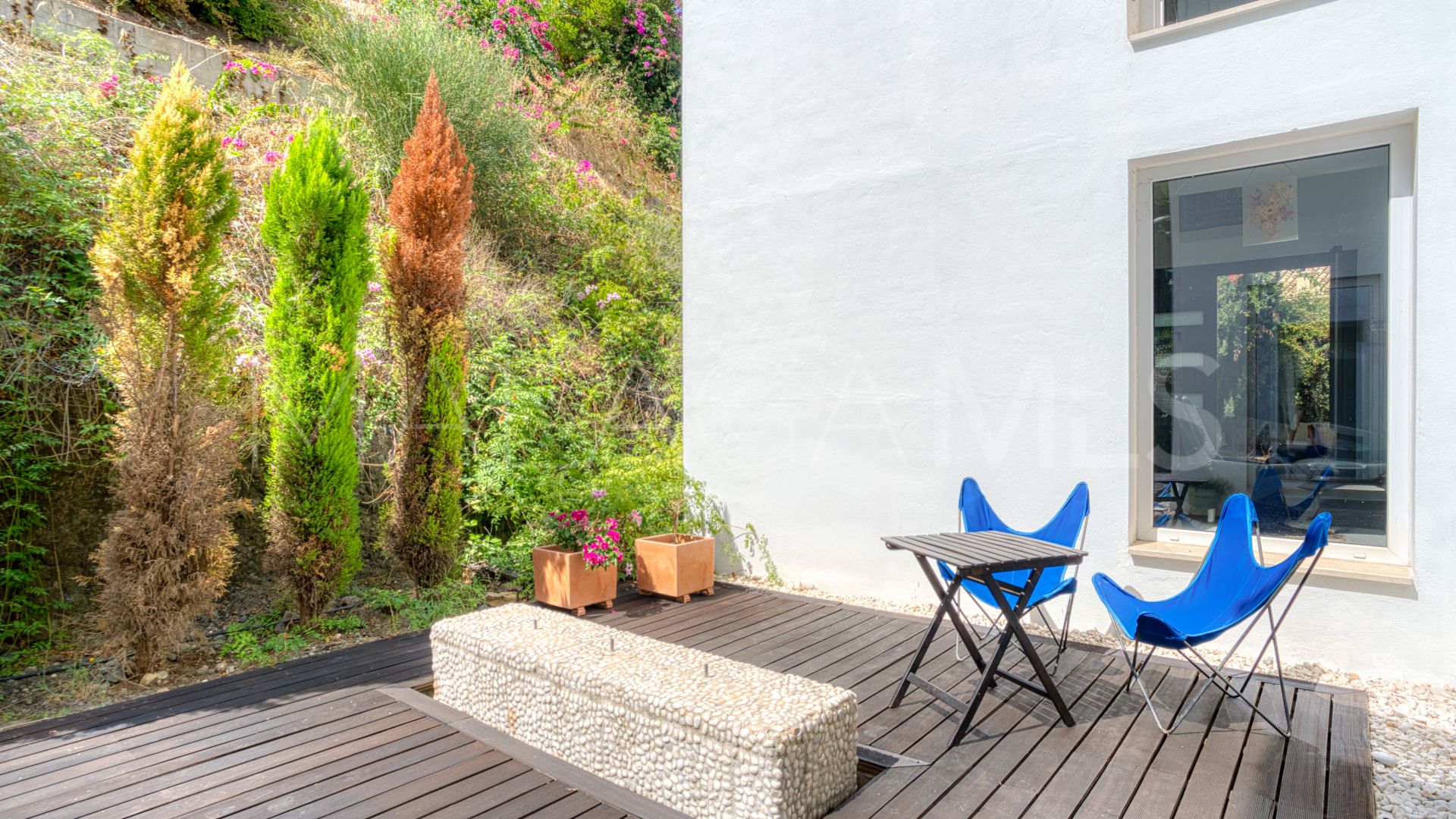 Villa for sale in Los Arqueros