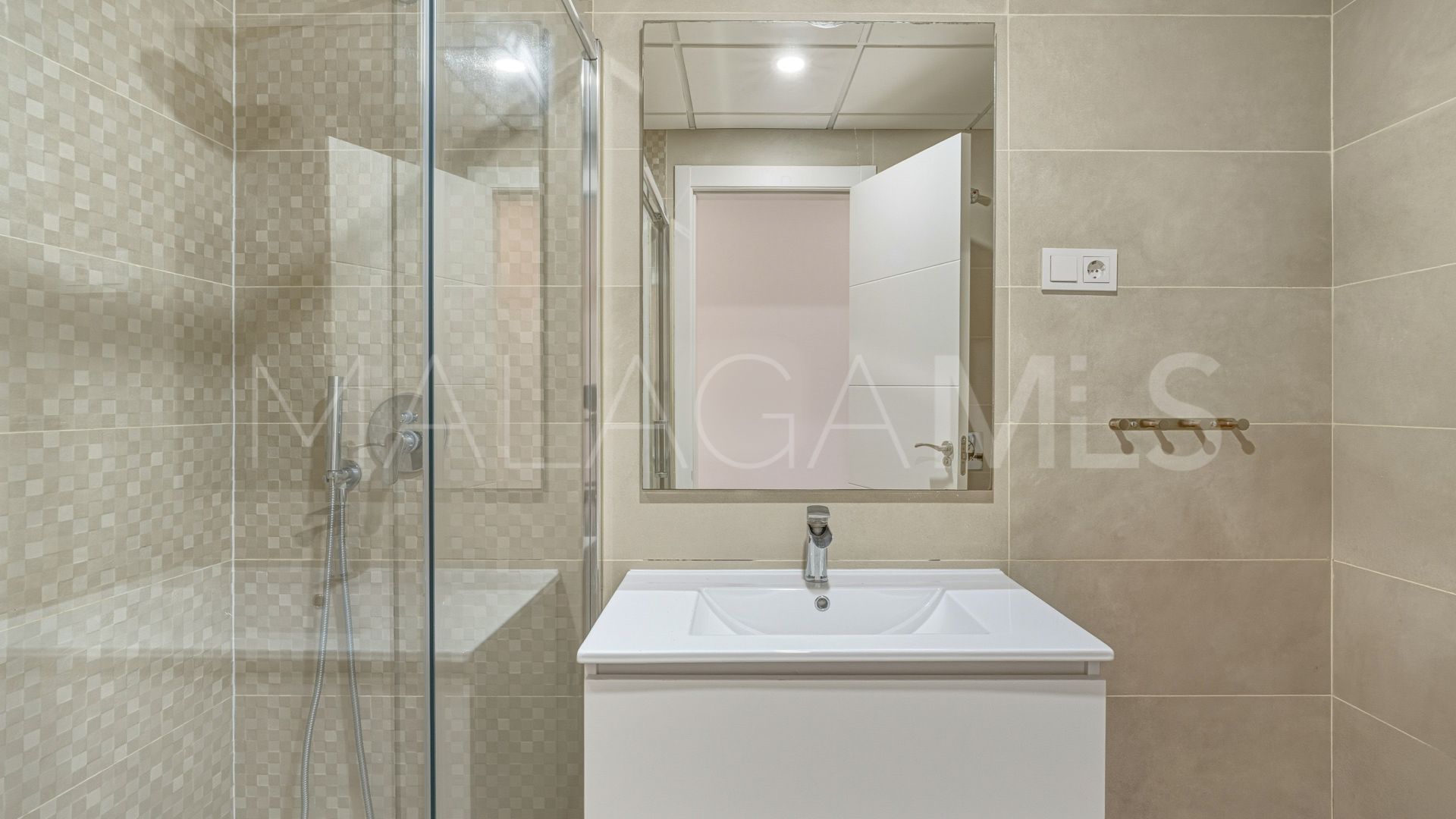 Erdgeschosswohnung for sale in Cancelada