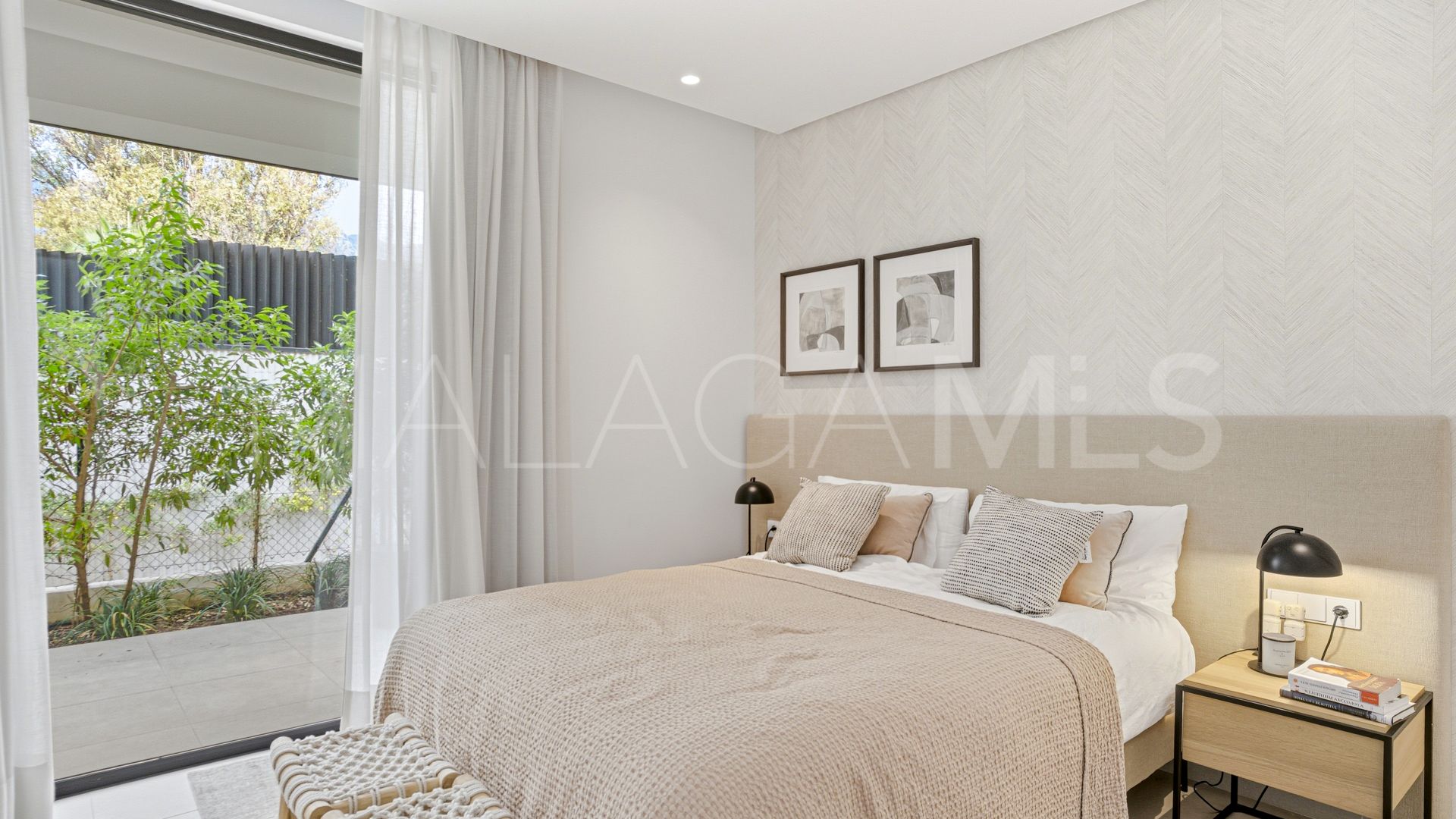 Villa for sale in Marbella Golden Mile