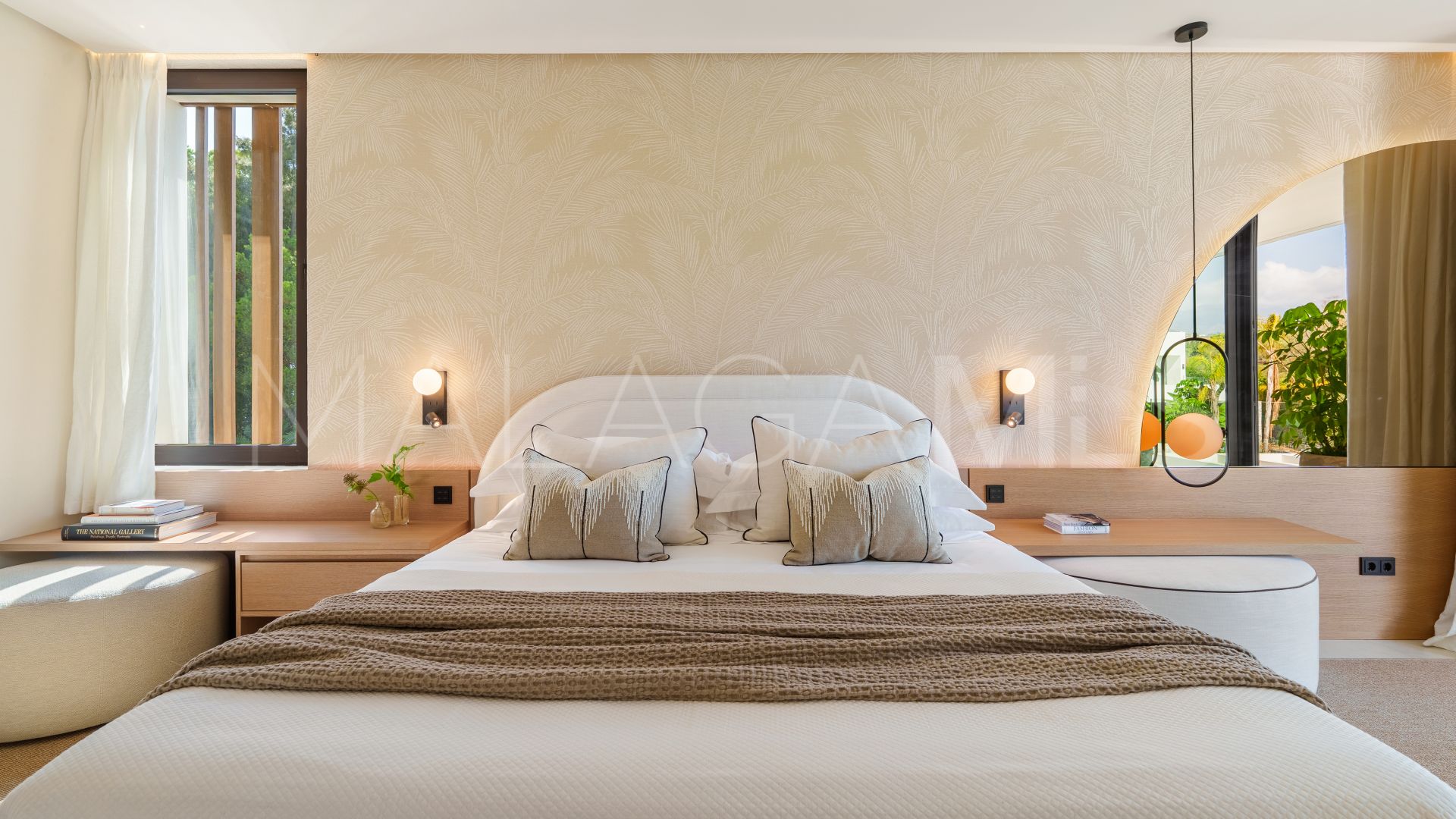 Villa de 5 bedrooms a la venta in Las Lomas del Marbella Club