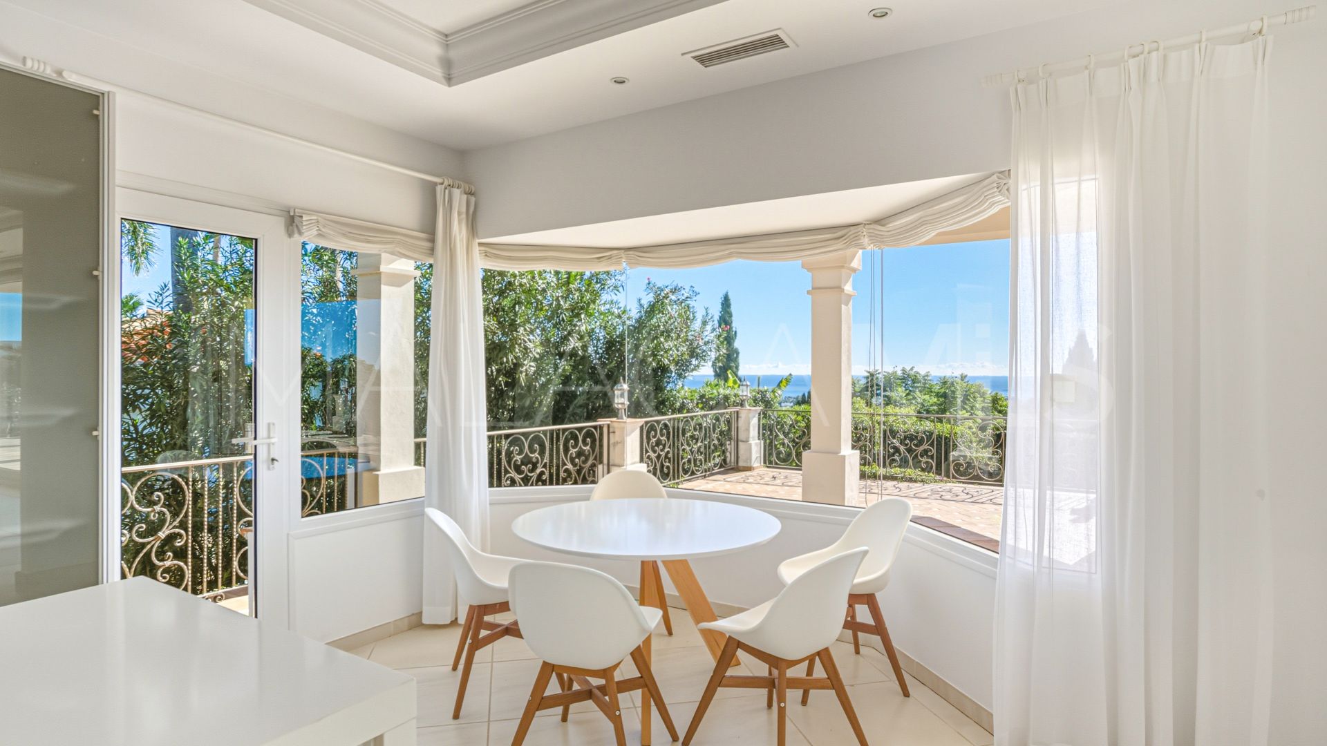 Villa for sale in Los Flamingos