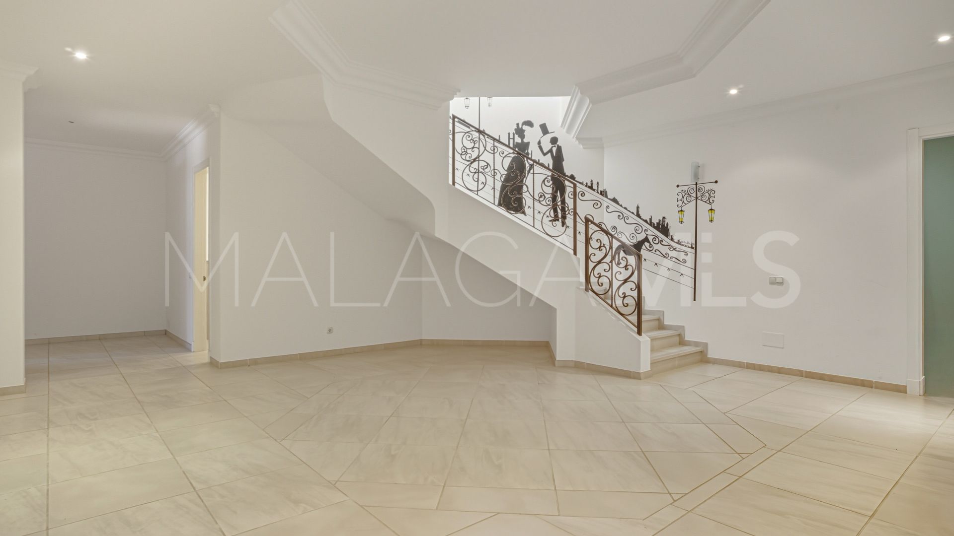 Villa for sale in Los Flamingos