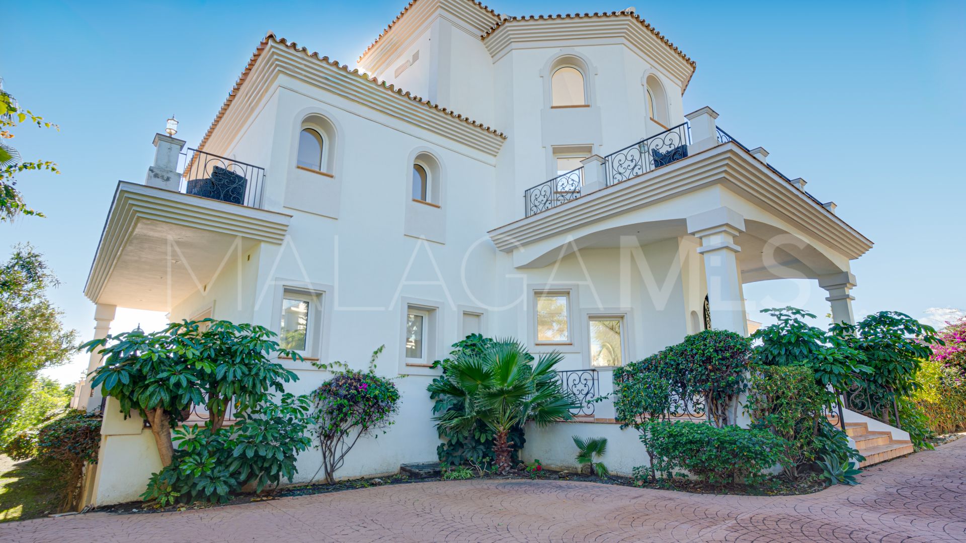 Villa for sale in Los Flamingos