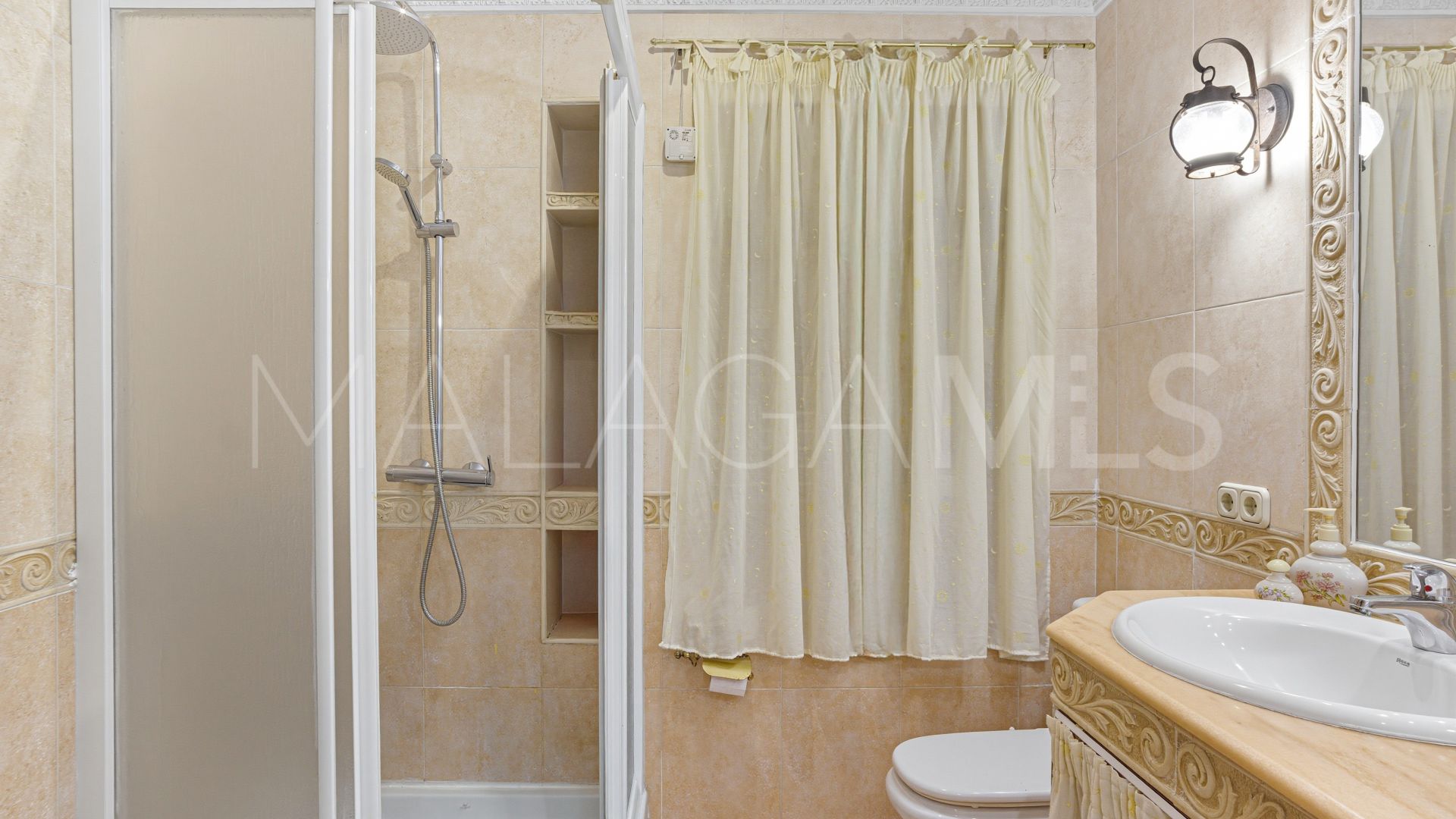 Villa for sale with 5 bedrooms in El Mirador