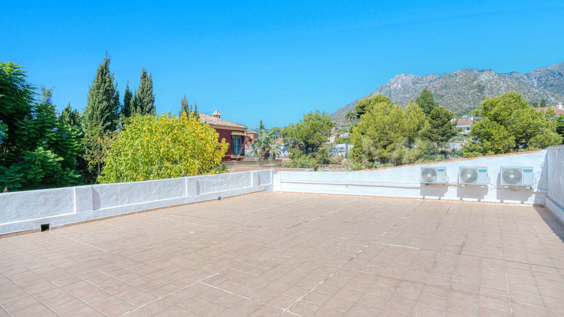 Villa for sale with 5 bedrooms in El Mirador
