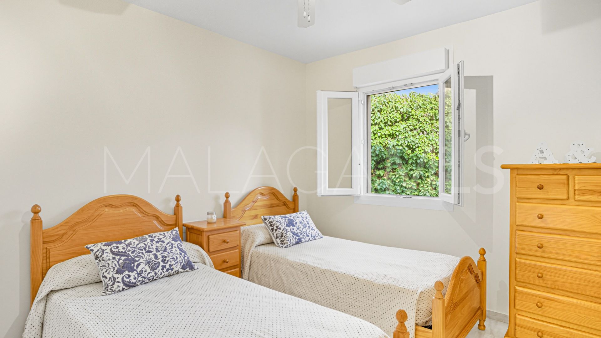Town house with 3 bedrooms for sale in El Capricho