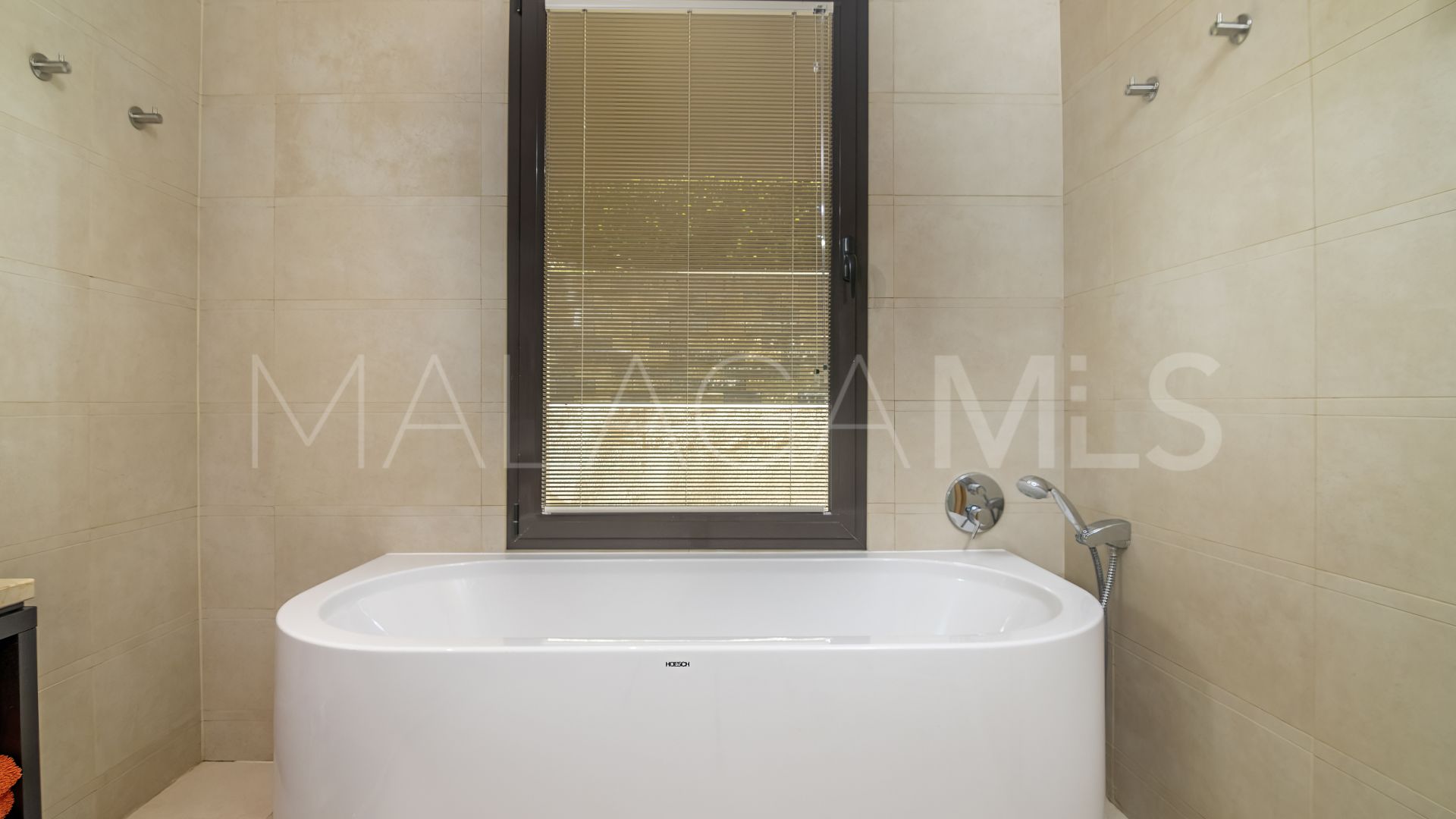 Se vende apartamento de 2 bedrooms in Samara