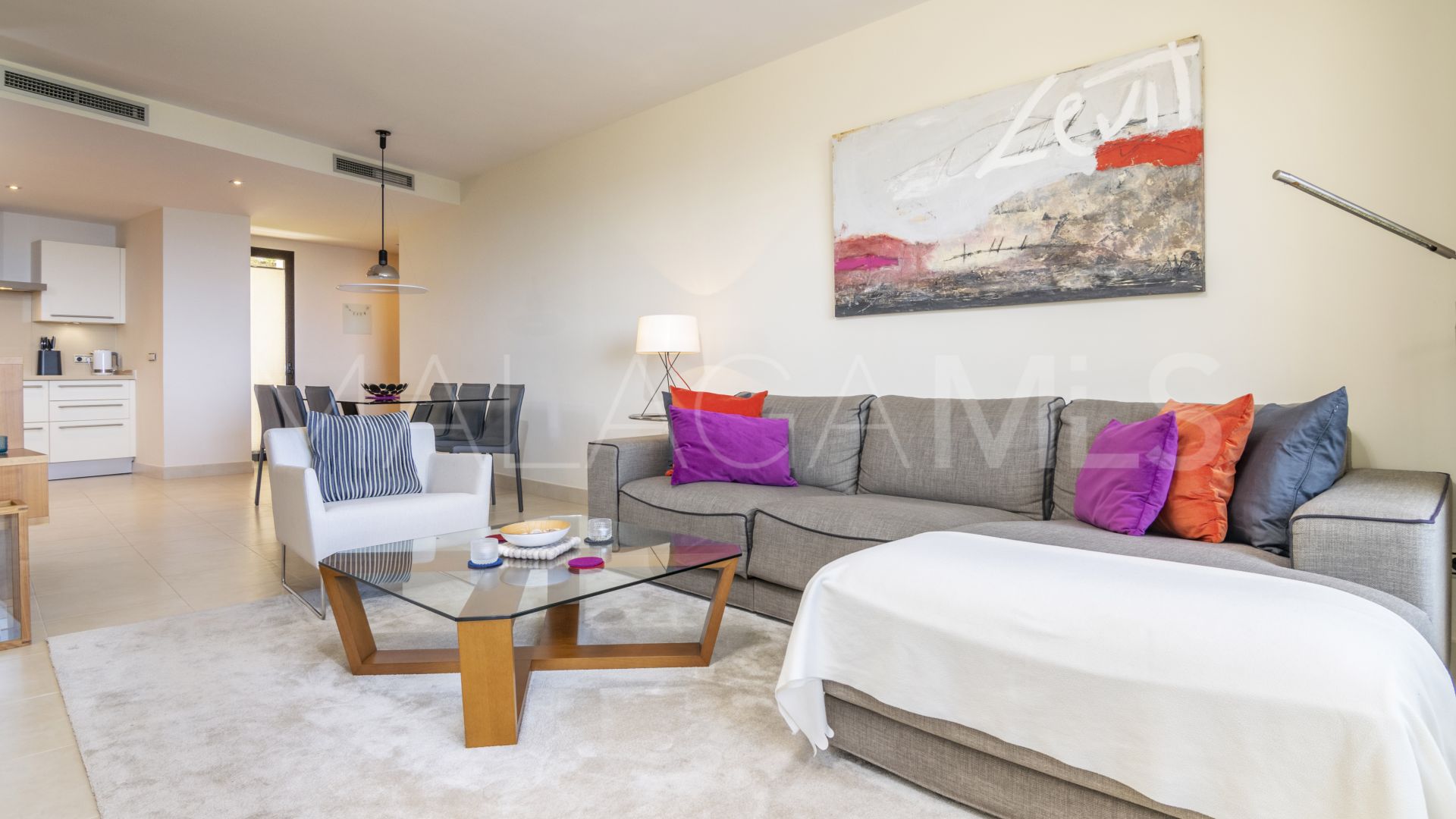 Se vende apartamento de 2 bedrooms in Samara