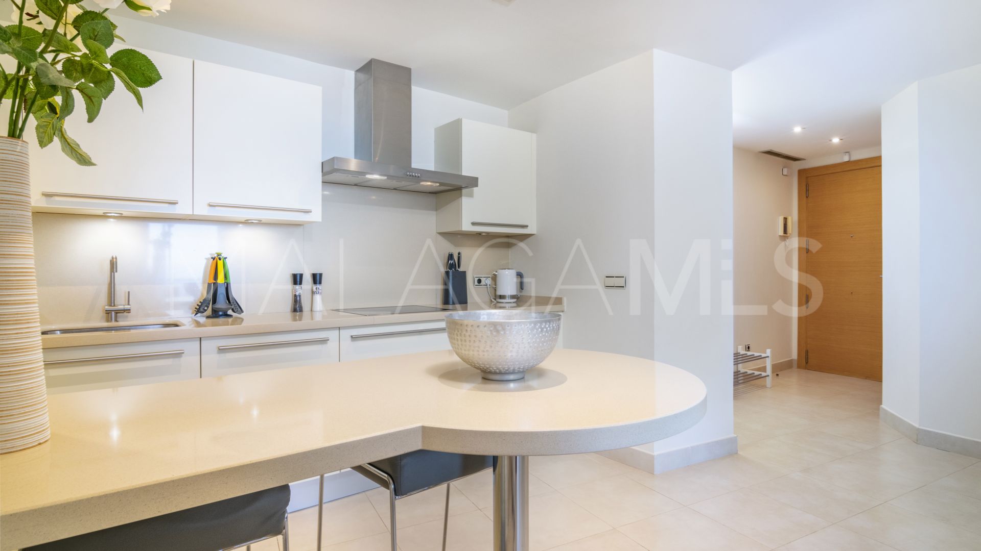 Se vende apartamento de 2 bedrooms in Samara