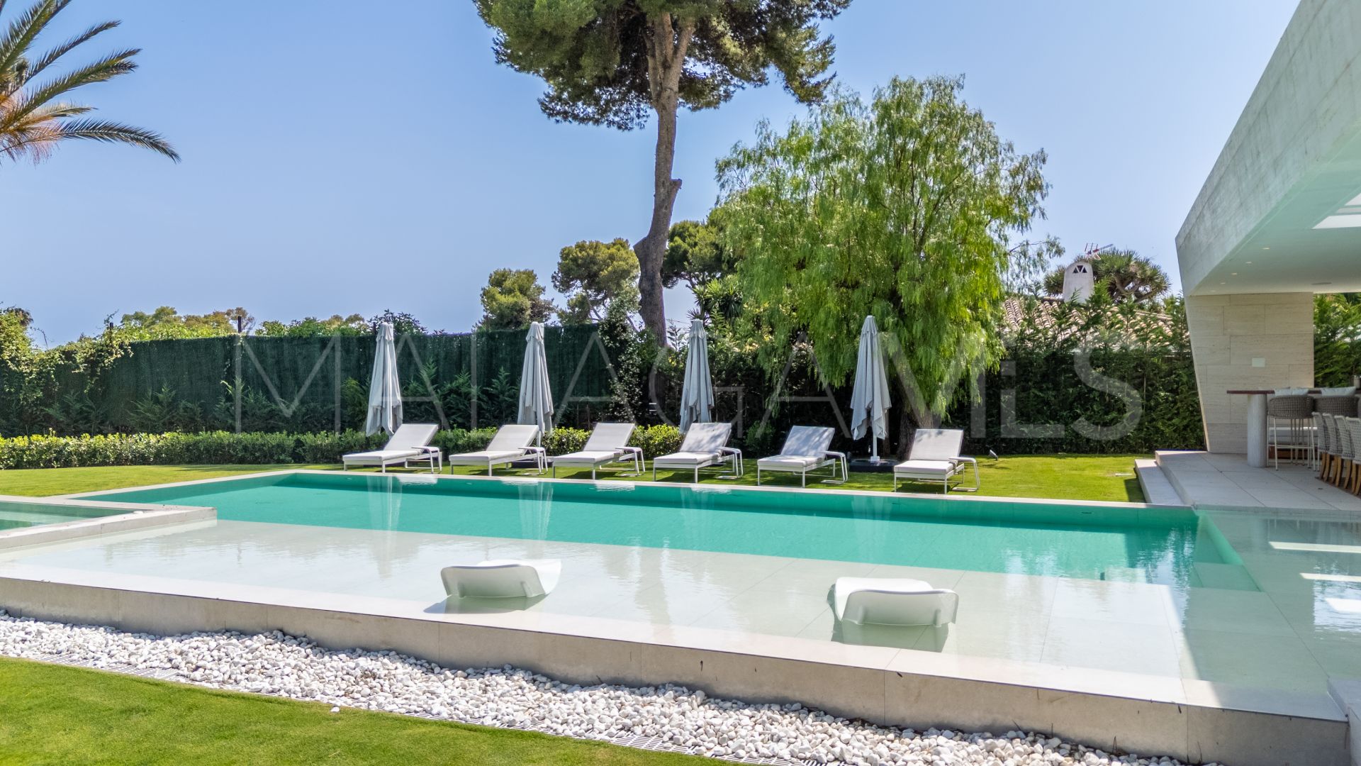 Villa for sale in Los Monteros Palm Beach
