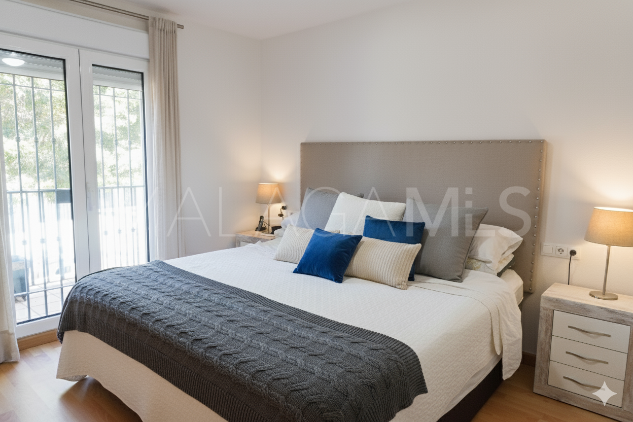 Adosado for sale with 4 bedrooms in Sierramar