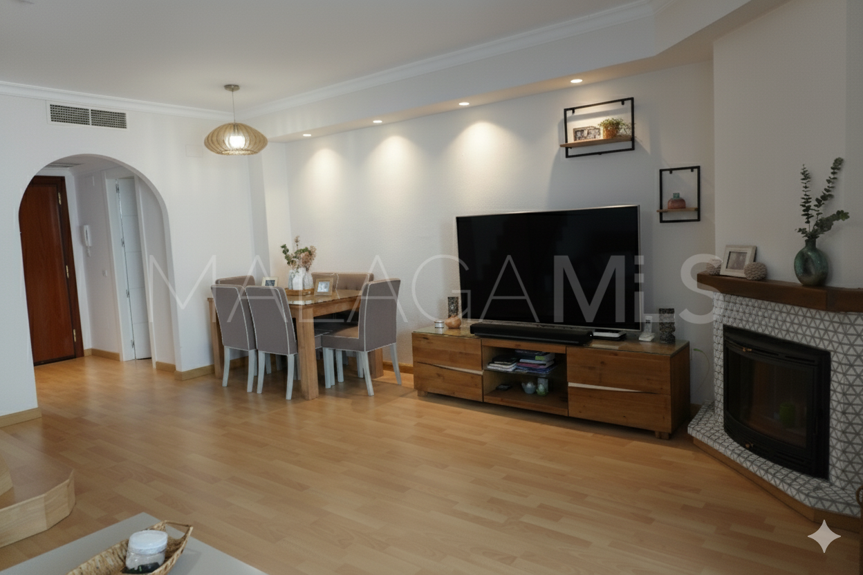 Adosado for sale with 4 bedrooms in Sierramar
