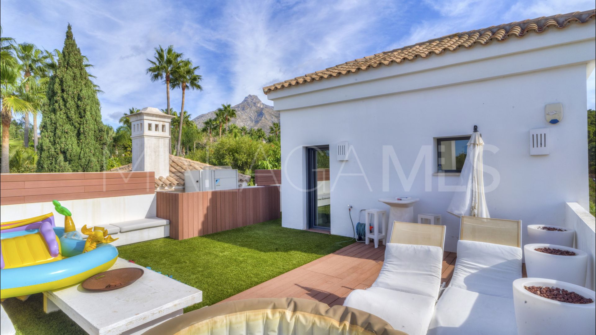 Villa for sale in Lomas de Magna Marbella