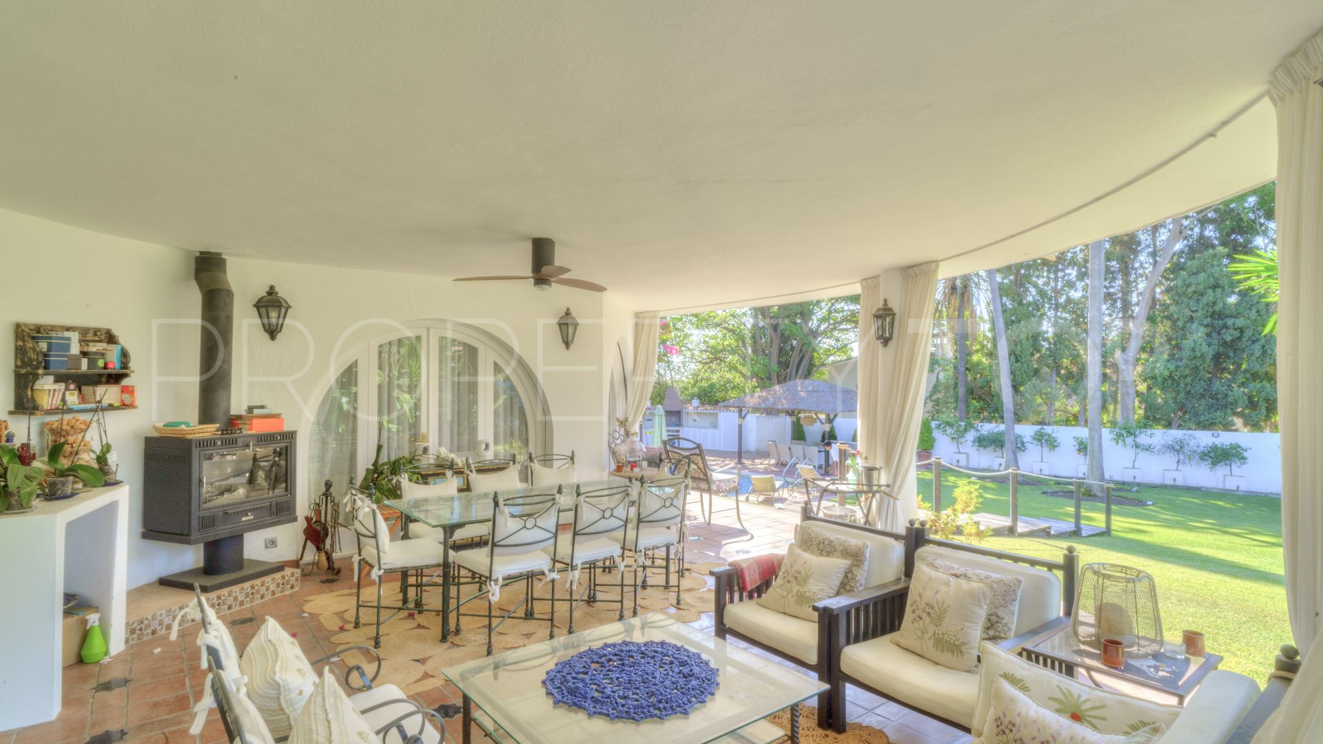 Rocio de Nagüeles, villa en venta