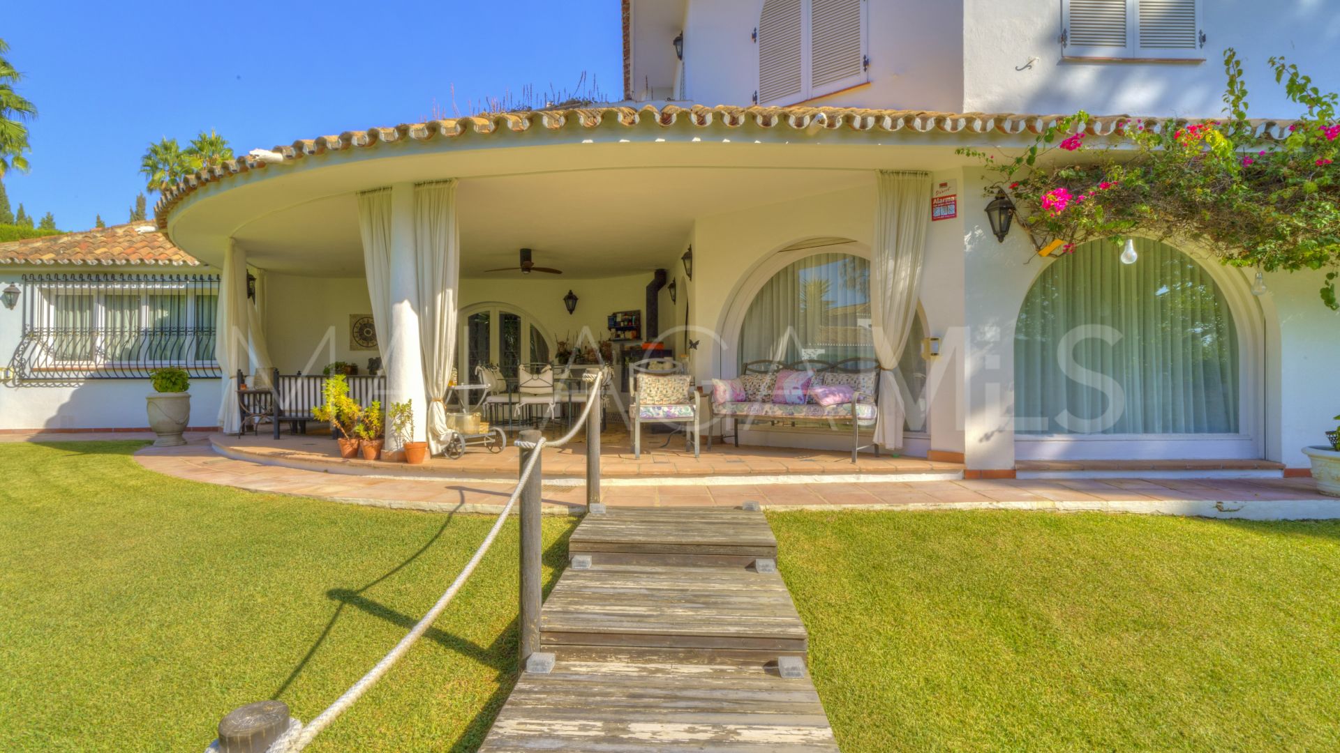 Villa for sale in Rocio de Nagüeles