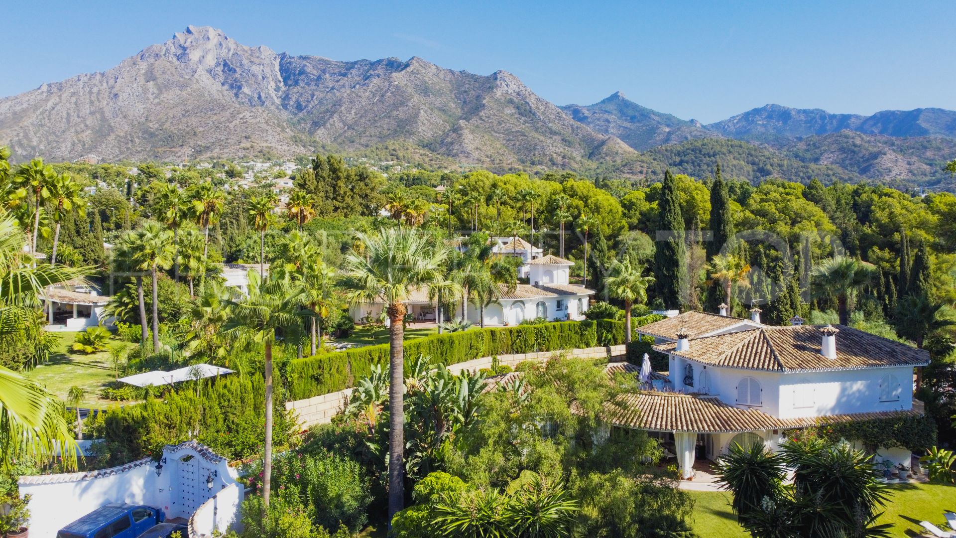 Rocio de Nagüeles, villa en venta