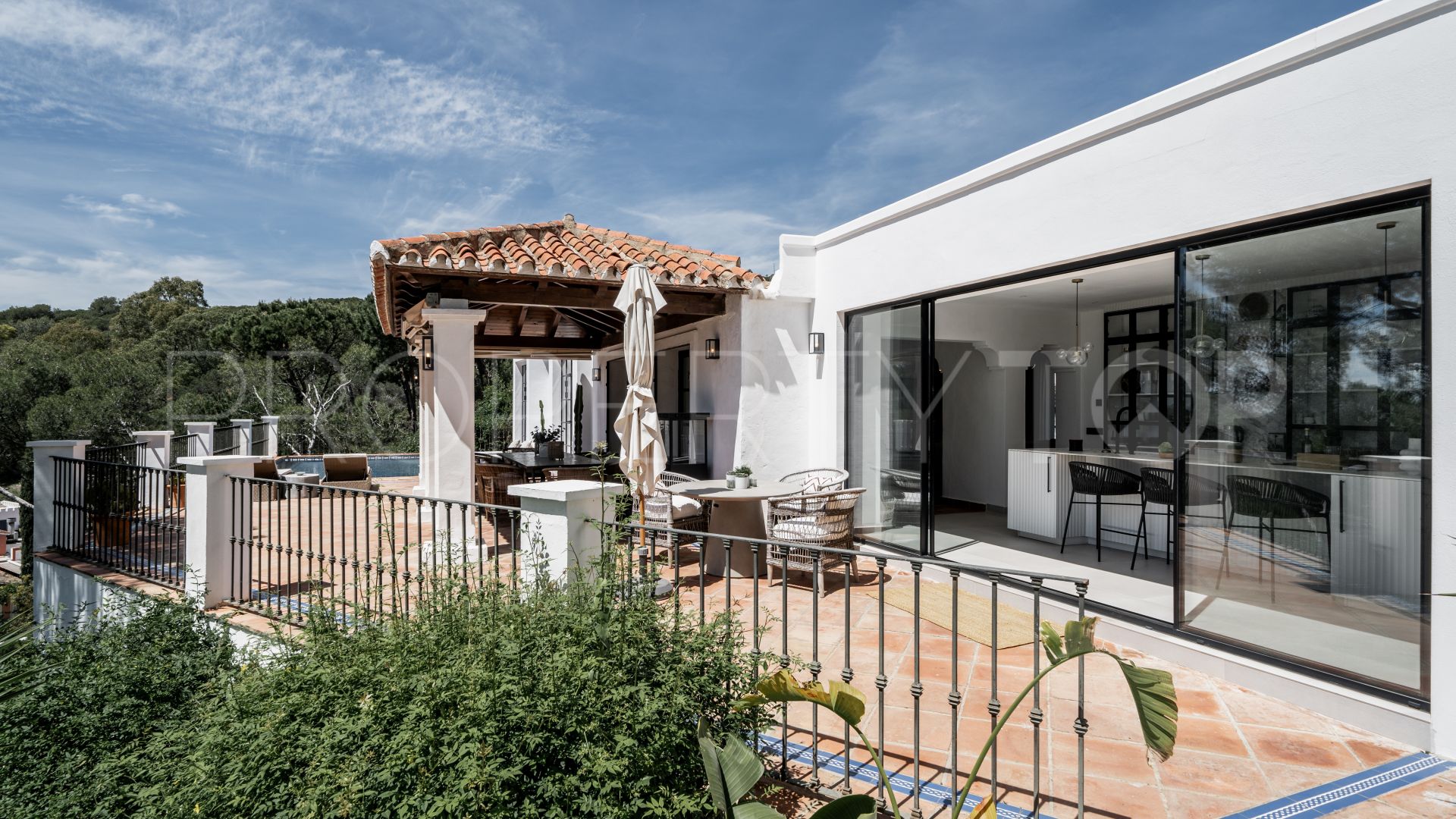 For sale villa in Benahavis