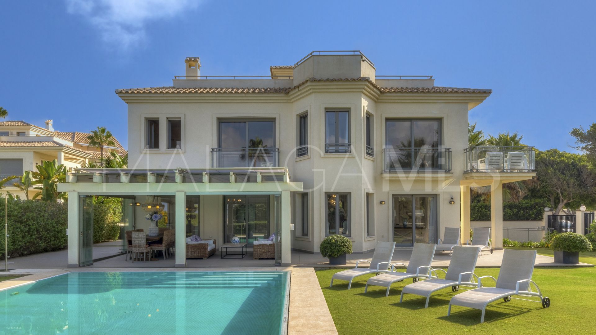 Se vende villa with 5 bedrooms in El Rosario