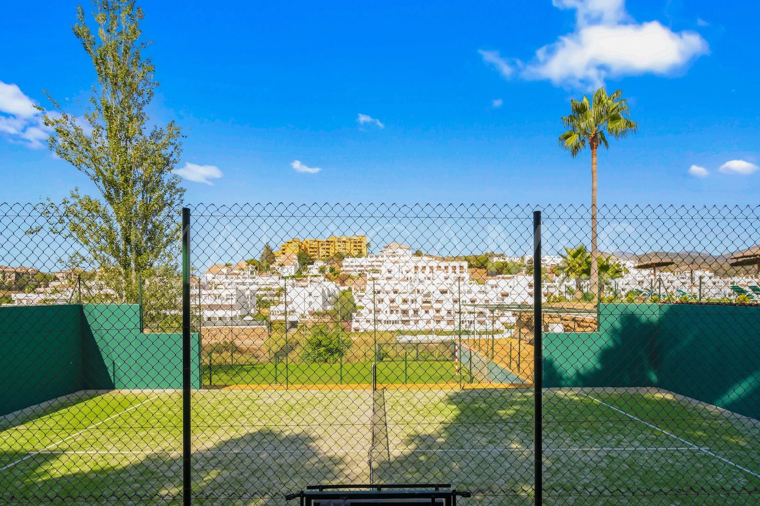 3 bedrooms duplex in Estepona East for sale