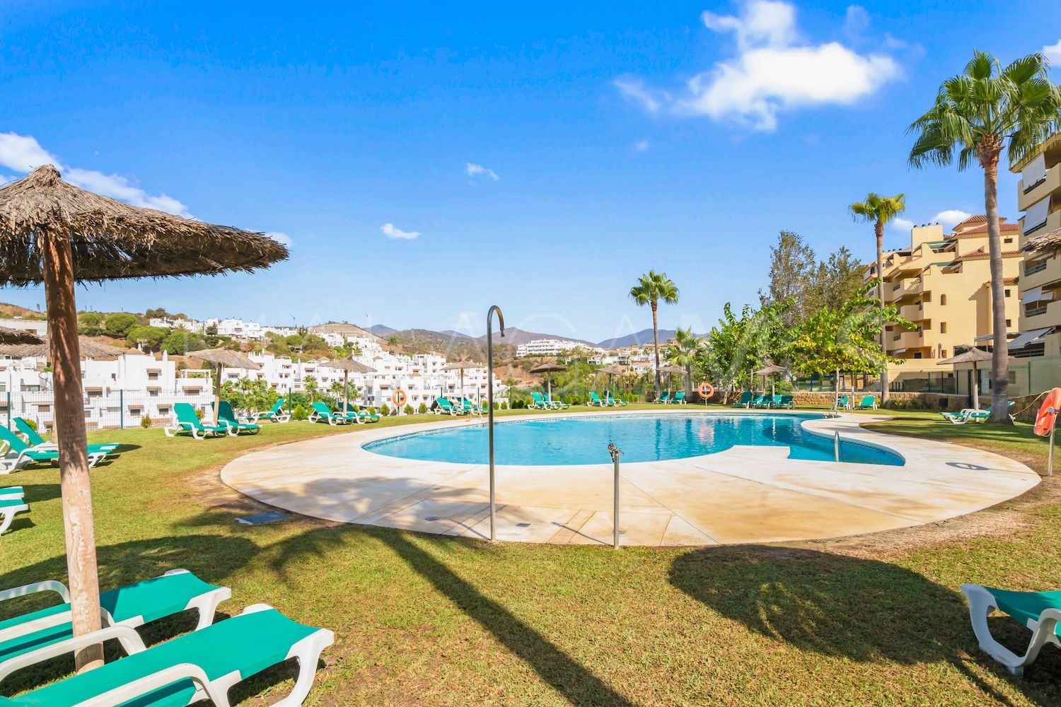 3 bedrooms duplex in Estepona East for sale