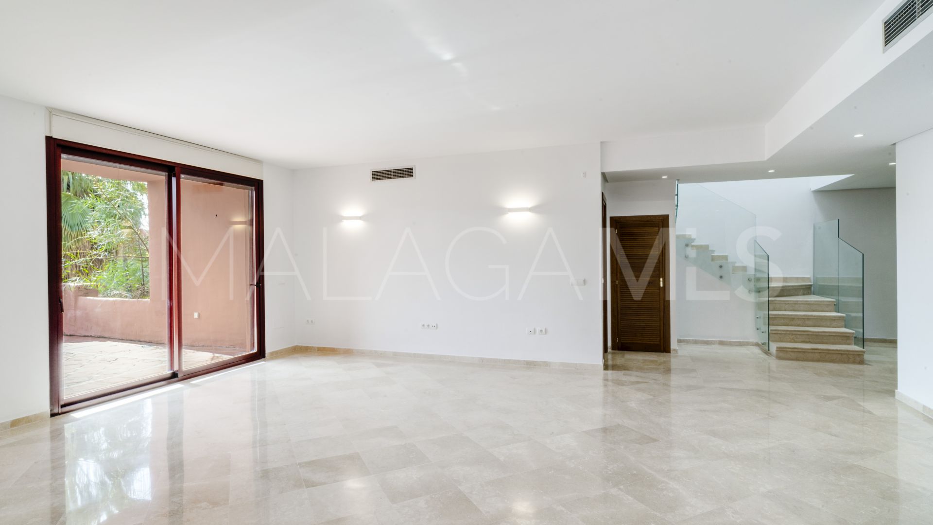 Duplex penthouse for sale in Alicate Playa