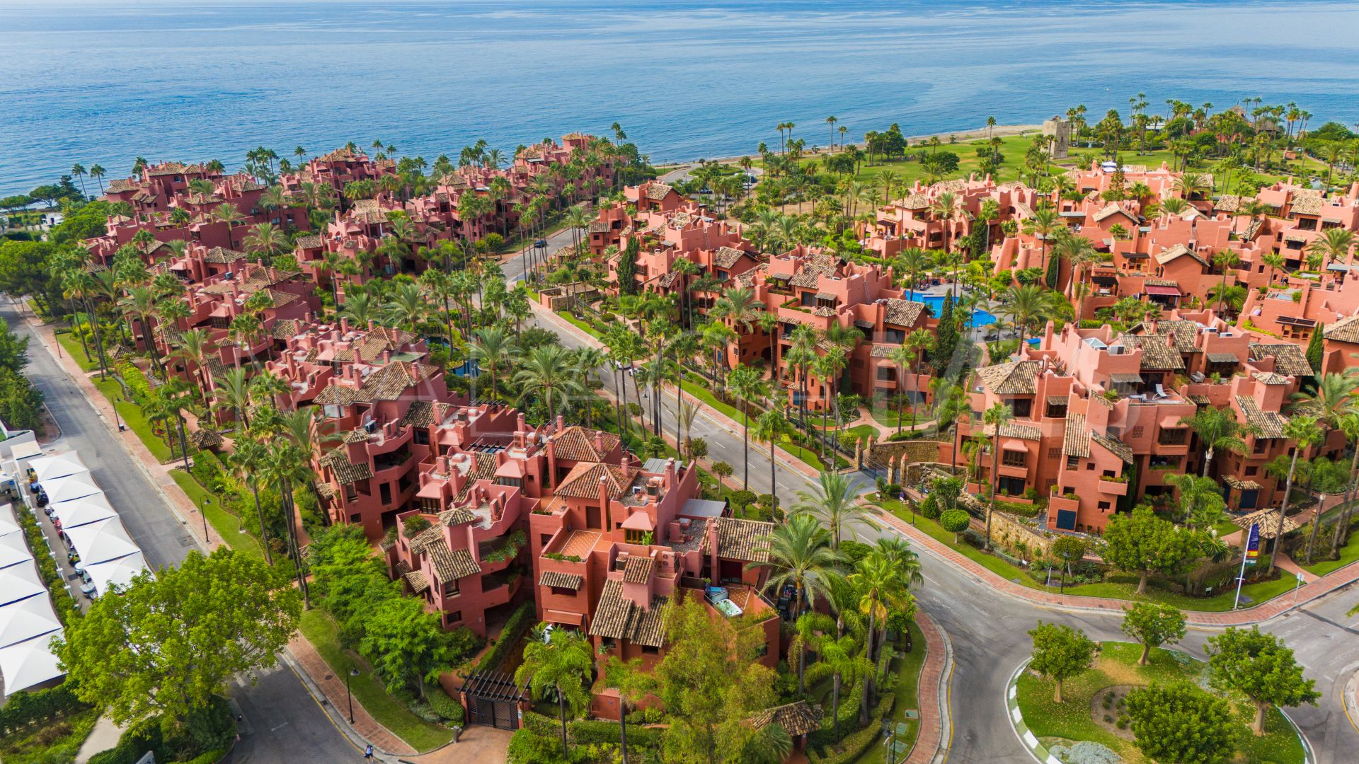 Duplex penthouse for sale in Menara Beach