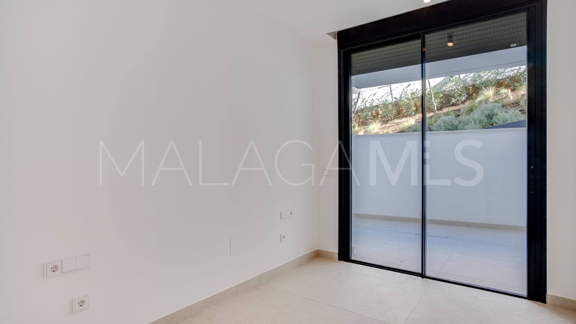 Appartement rez de chaussée for sale in Artola
