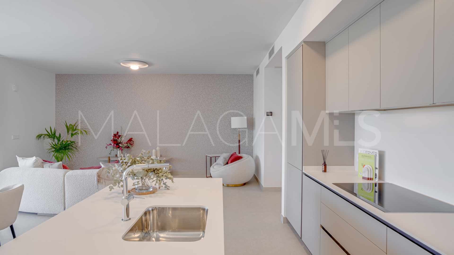 Appartement rez de chaussée for sale in Artola