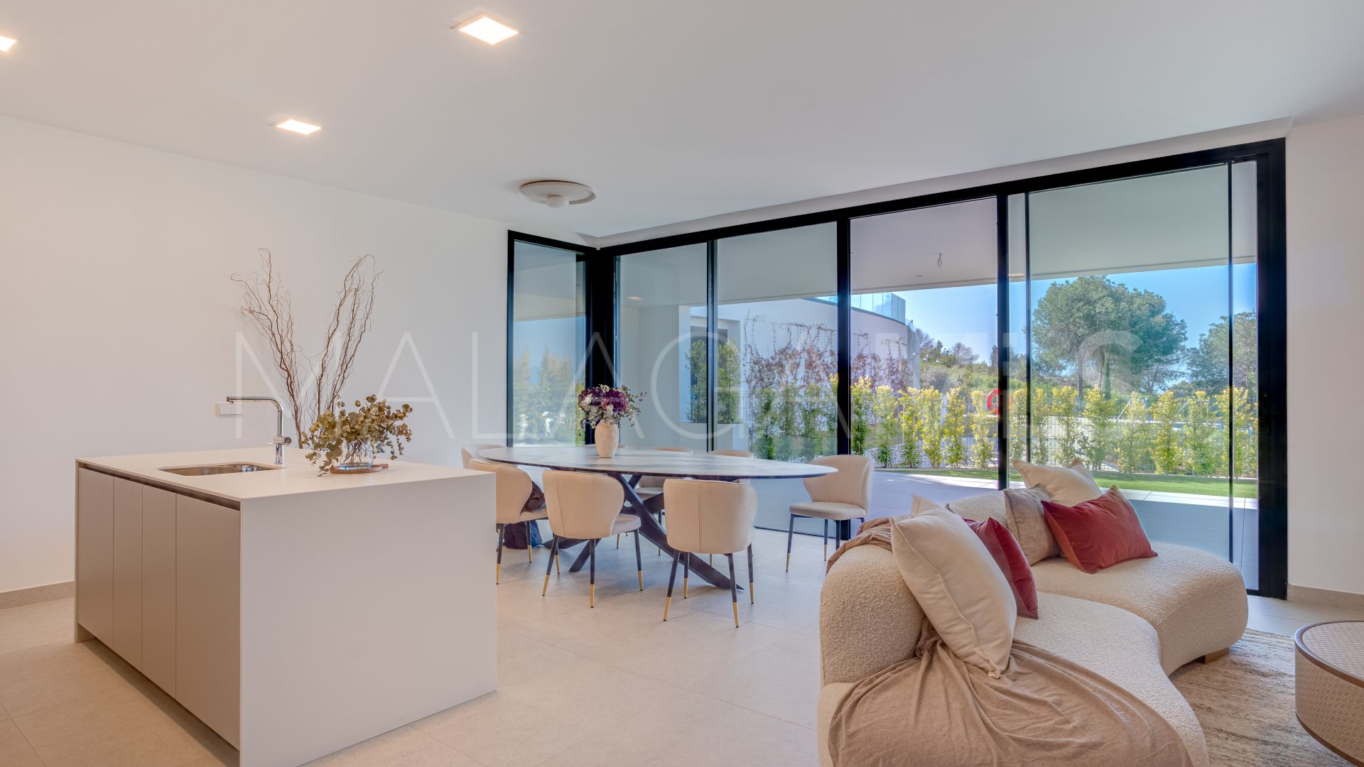 Appartement rez de chaussée for sale in Artola