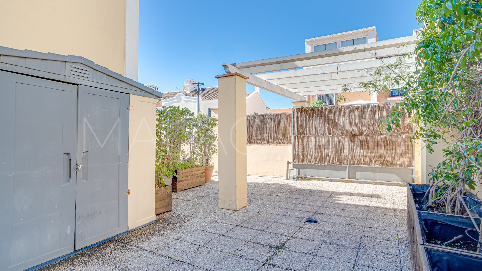 Maison de ville for sale in Guadalmina Alta