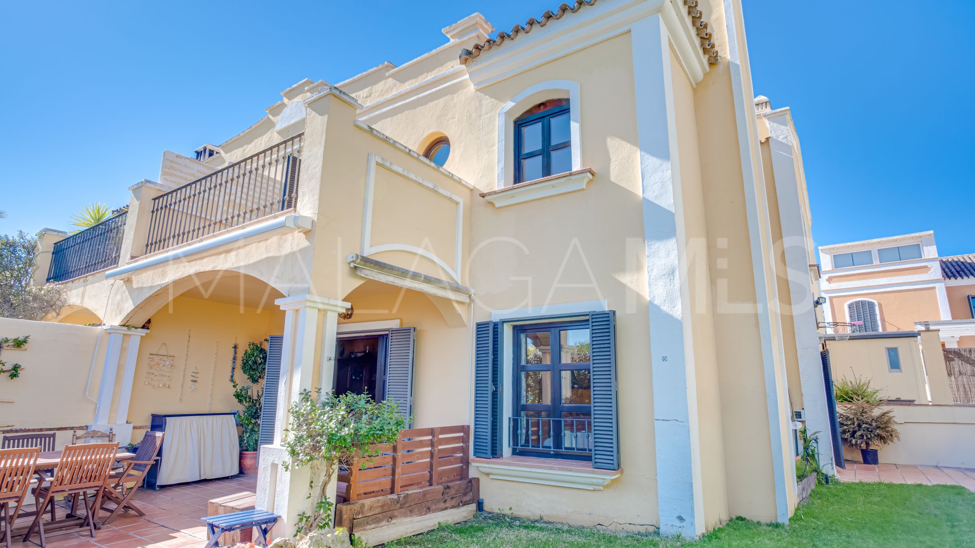 Maison de ville for sale in Guadalmina Alta