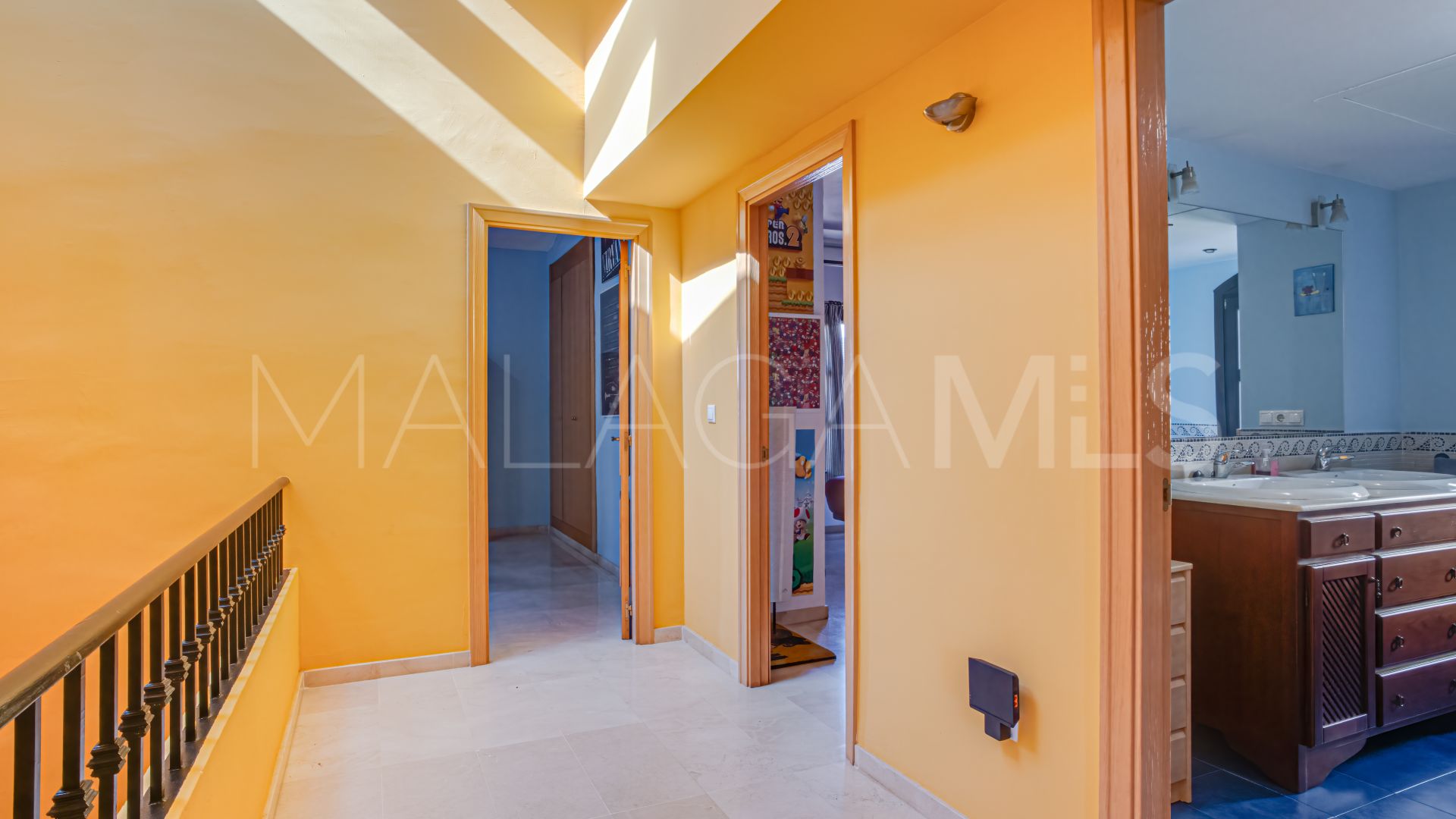 Maison de ville for sale in Guadalmina Alta