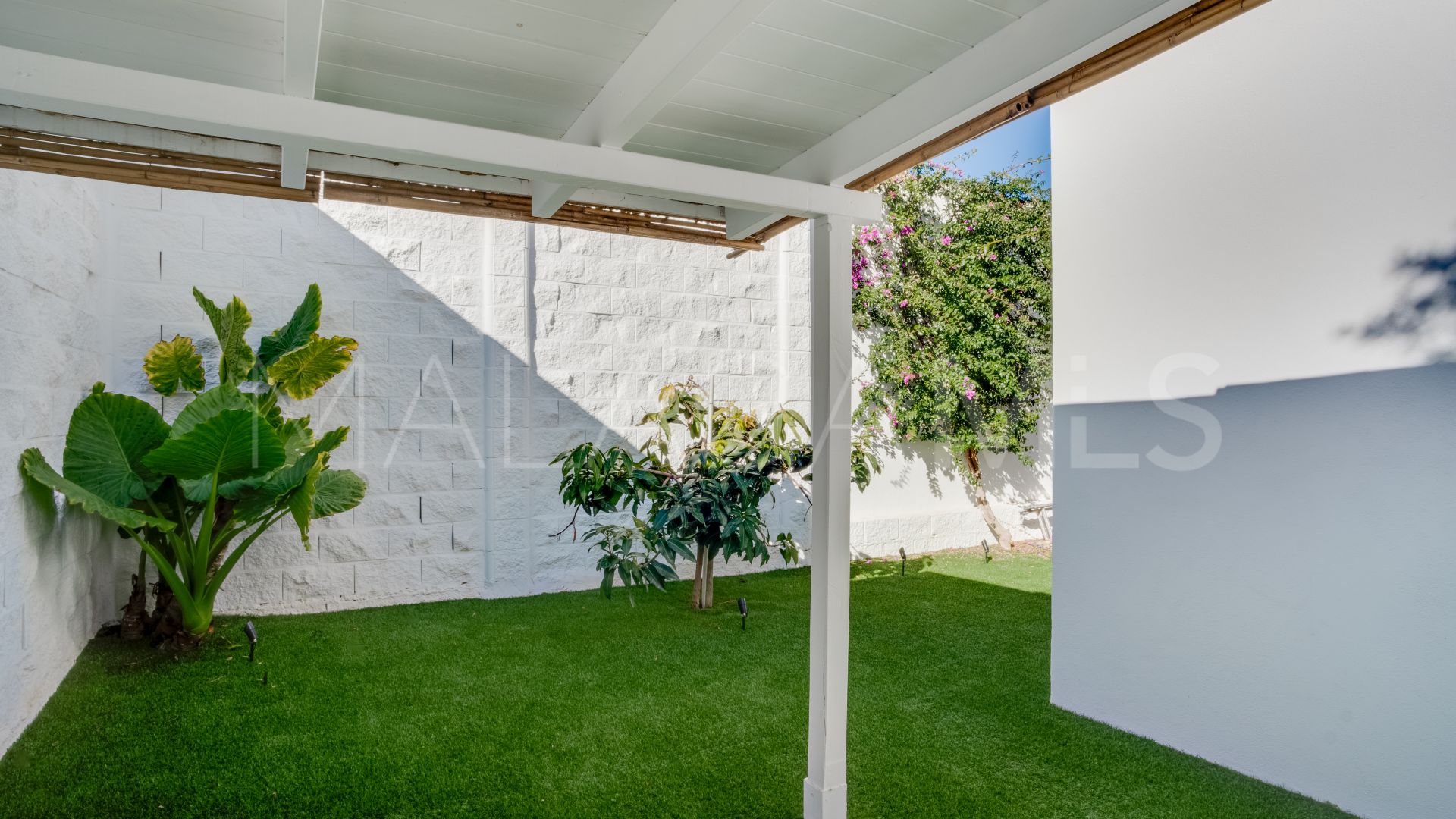 For sale Costalita villa